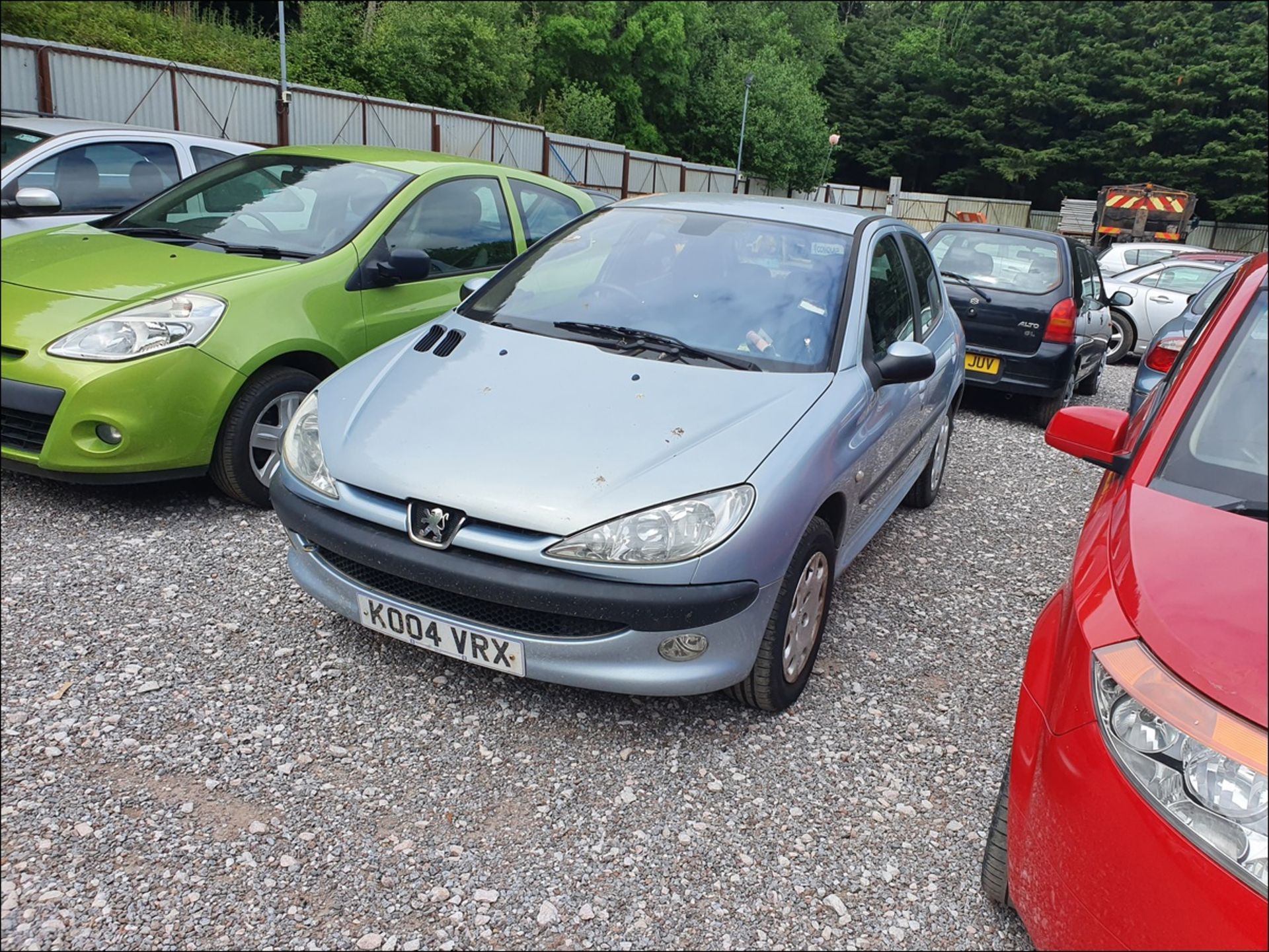 04/04 PEUGEOT 206 SE - 1997cc 5dr Hatchback (Silver, 112k) - Image 3 of 12