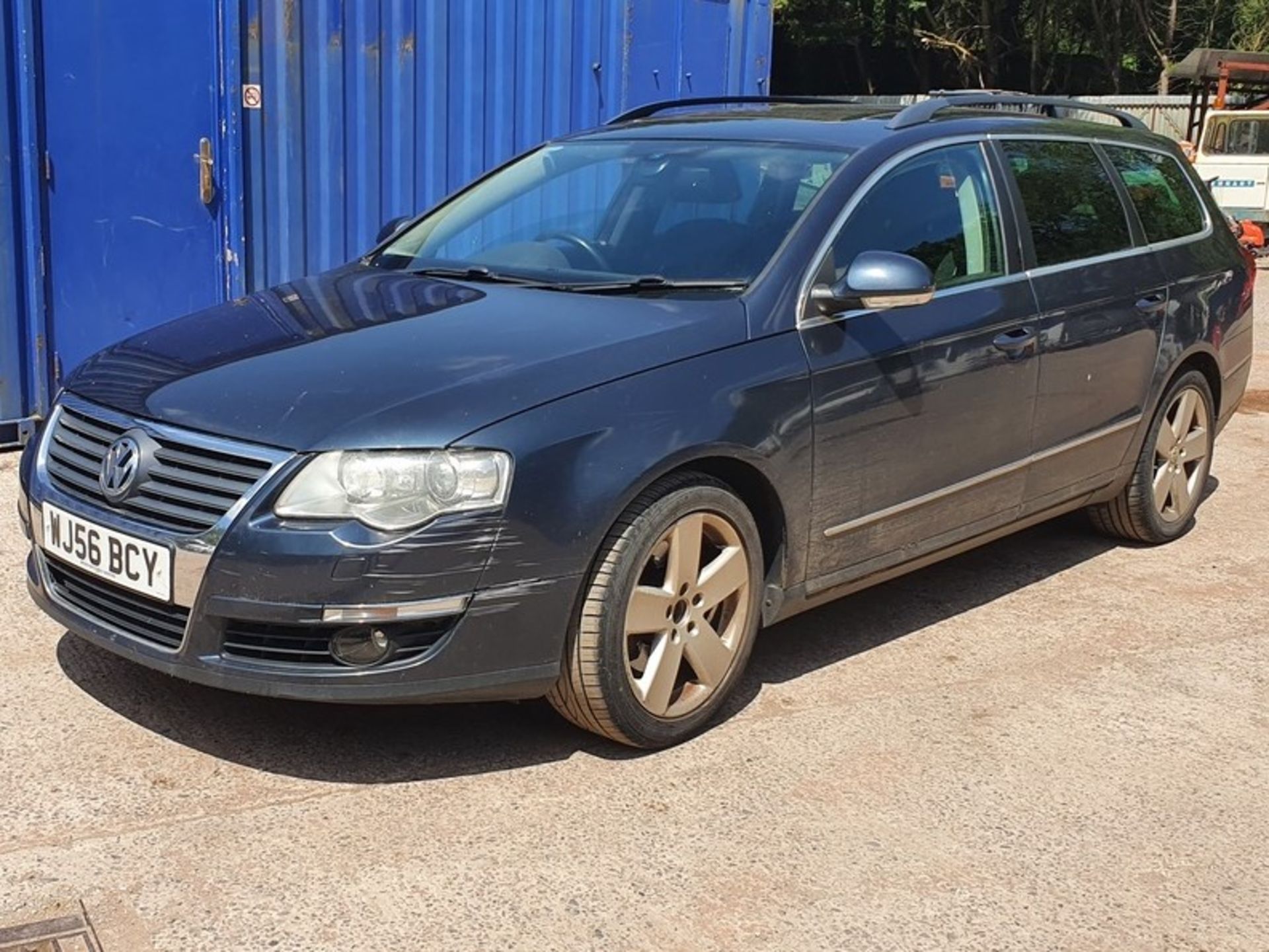 06/56 VOLKSWAGEN PASSAT SPORT TDI - 1968cc 5dr Estate (Blue, 154k)