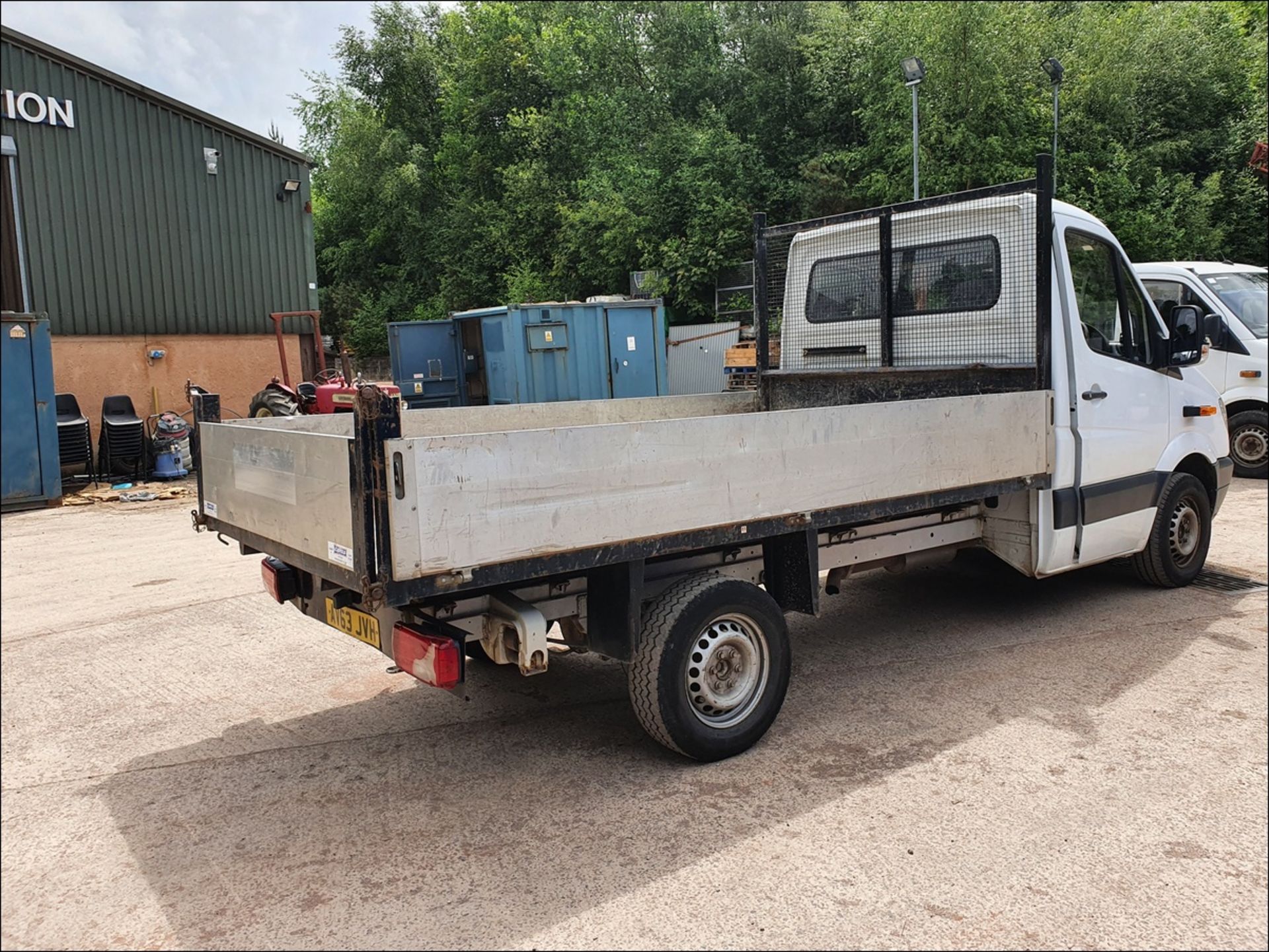 13/63 MERCEDES-BENZ SPRINTER 313 CDI - 2143cc 2dr Tipper (White, 169k) - Image 6 of 9