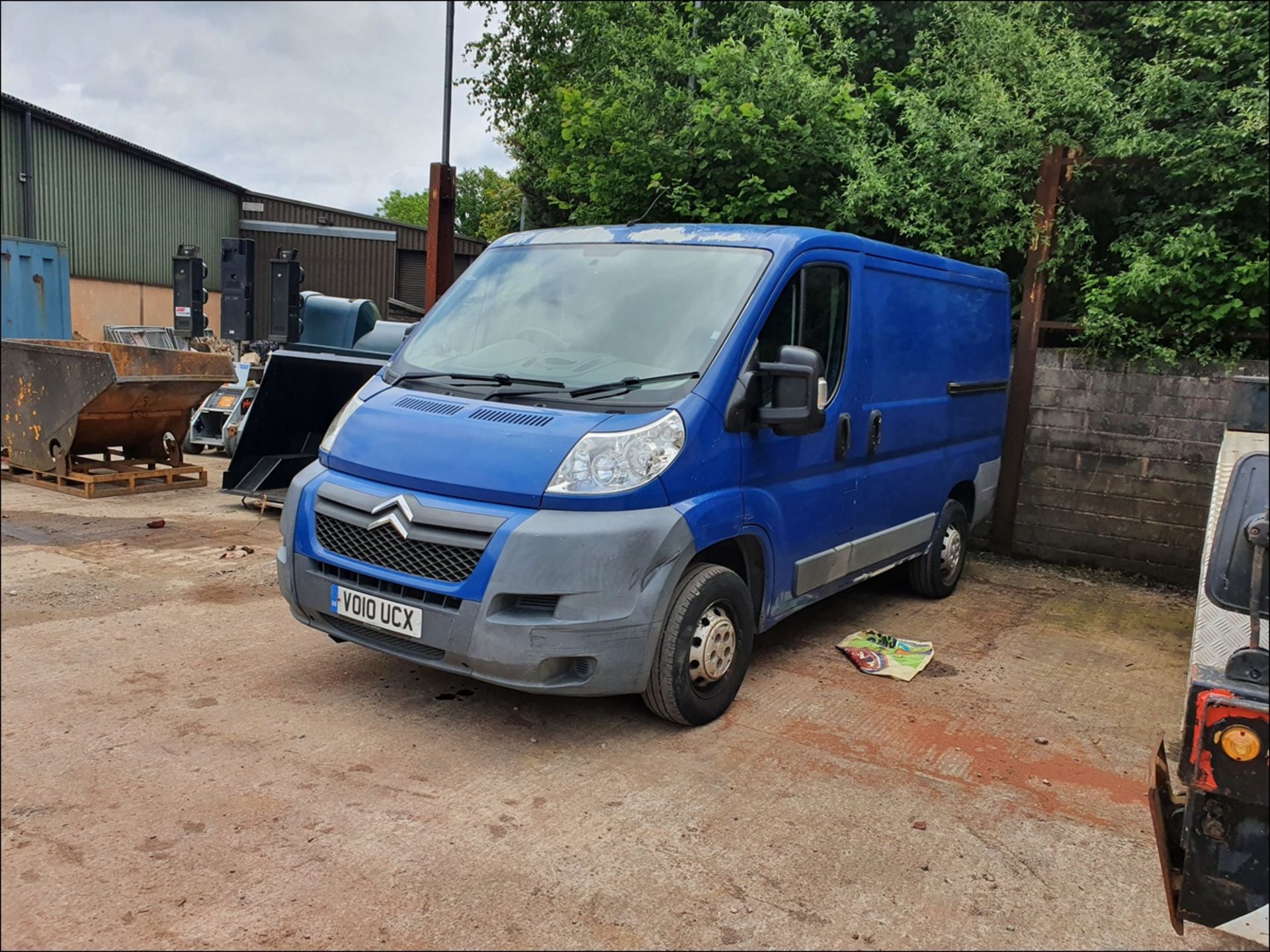 10/10 CITROEN RELAY 33 HDI 100 SWB - 2198cc Van (Blue) - Image 2 of 11