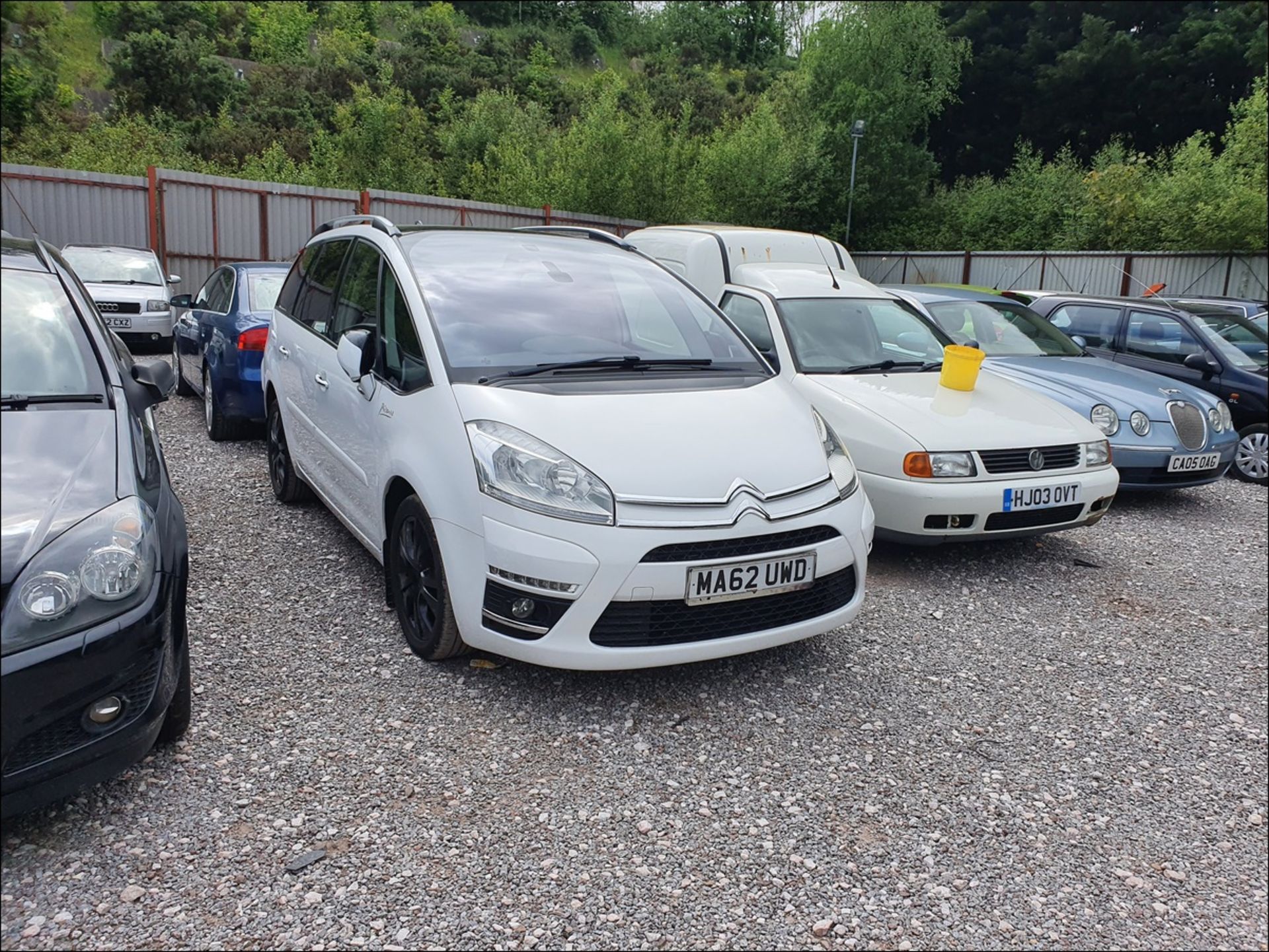 12/62 CITROEN C4 GRAND PICASSO PLATINUM - 1560cc 5dr MPV (White, 123k) - Image 6 of 14