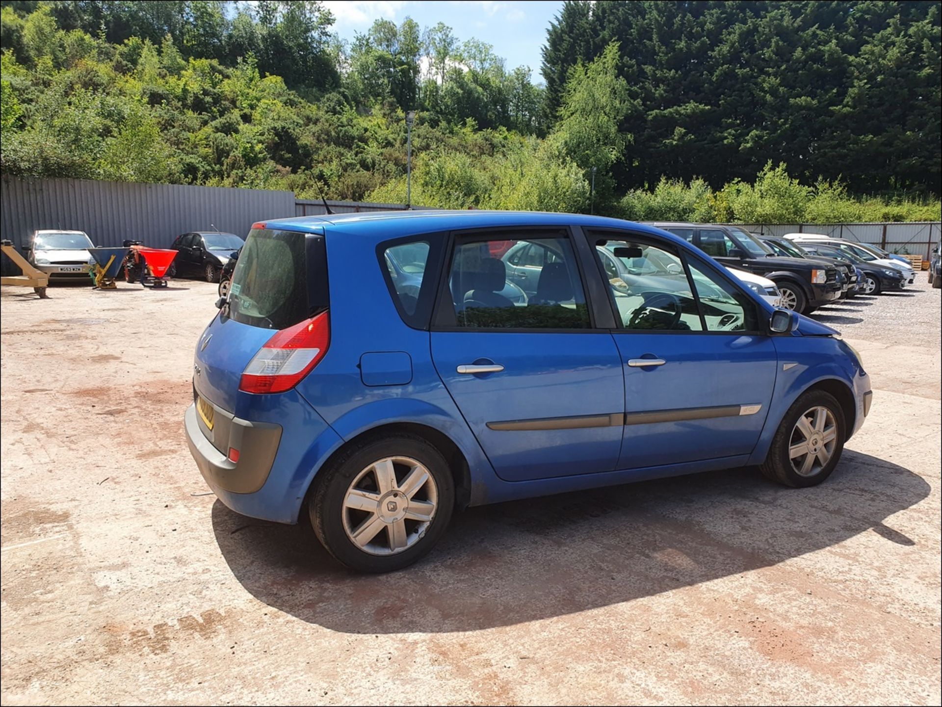 05/05 RENAULT SCENIC DYNAMIQUE DCI86 E4 - 1461cc 5dr MPV (Blue, 111k) - Image 4 of 18