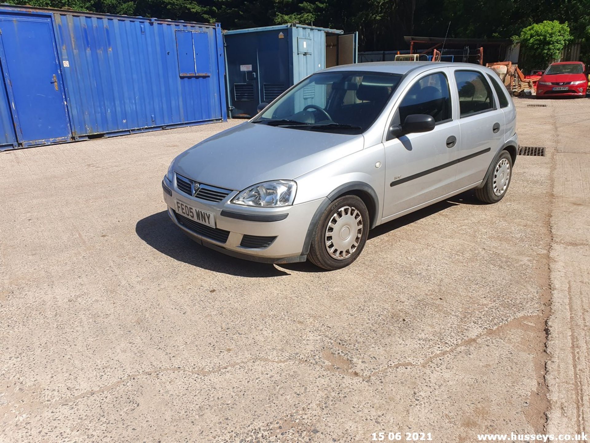 05/05 VAUXHALL CORSA LIFE TWINPORT - 1229cc 5dr Hatchback (Silver, 81k) - Image 7 of 20