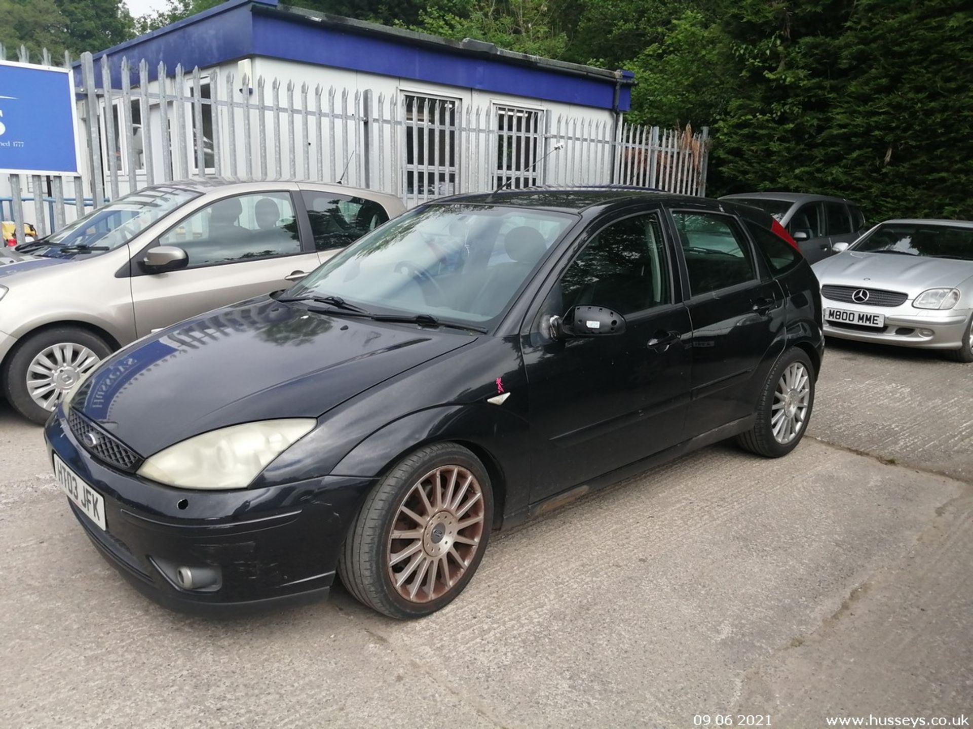 03/03 FORD FOCUS ST170 - 1988cc 5dr Hatchback (Black) - Image 3 of 10