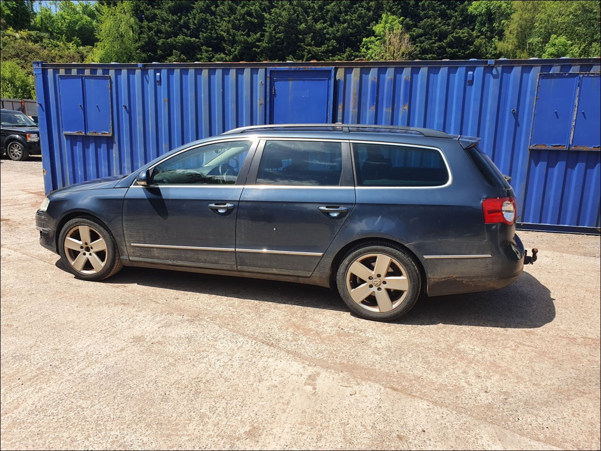 06/56 VOLKSWAGEN PASSAT SPORT TDI - 1968cc 5dr Estate (Blue, 154k) - Image 7 of 14