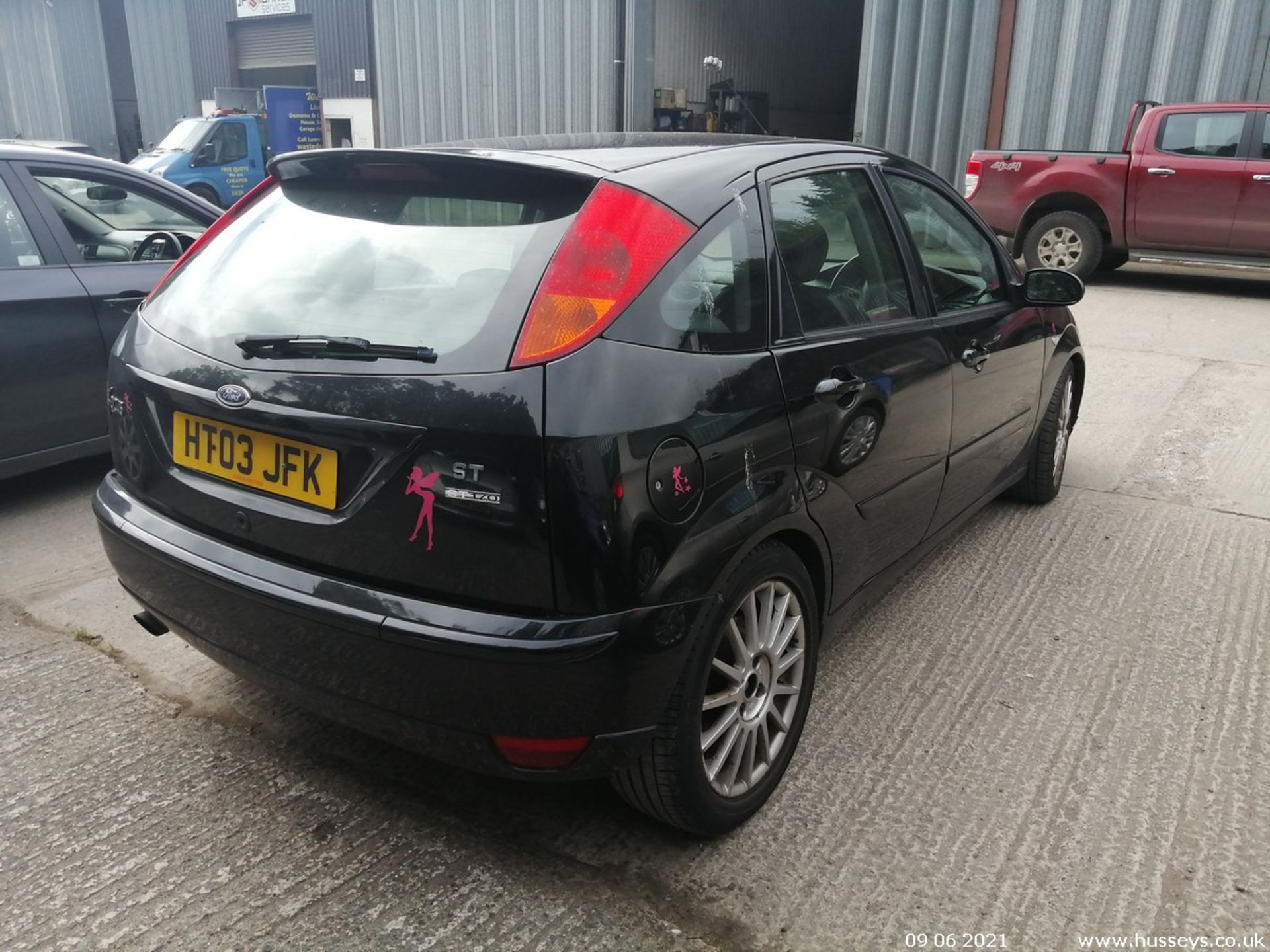 03/03 FORD FOCUS ST170 - 1988cc 5dr Hatchback (Black) - Image 6 of 10