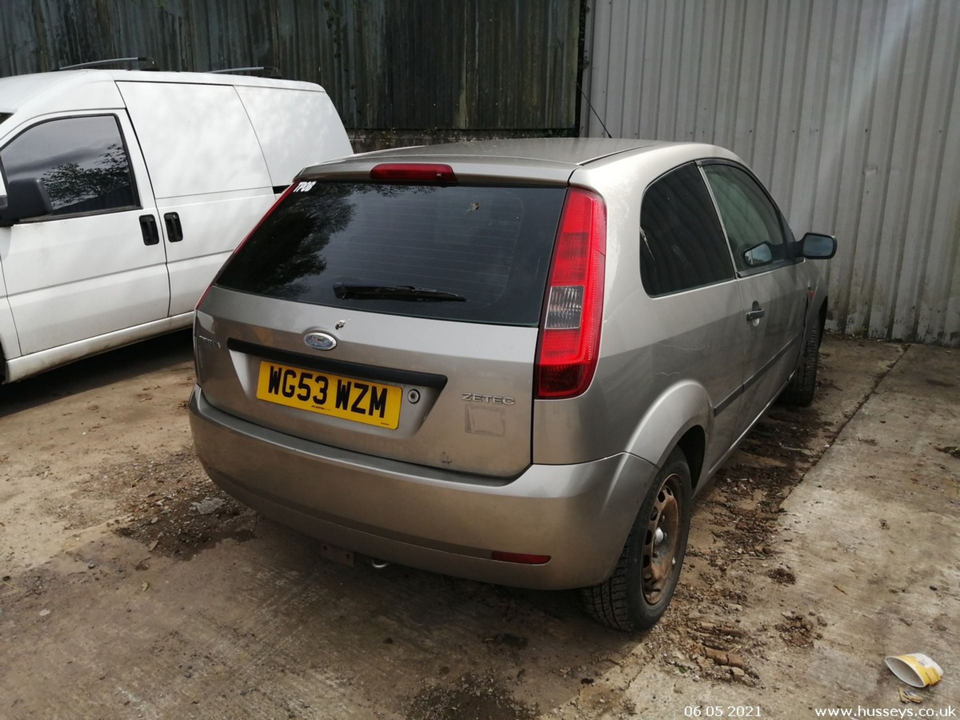 03/53 FORD FIESTA ZETEC - 1388cc 3dr Hatchback (Silver, 115k) - Image 7 of 11