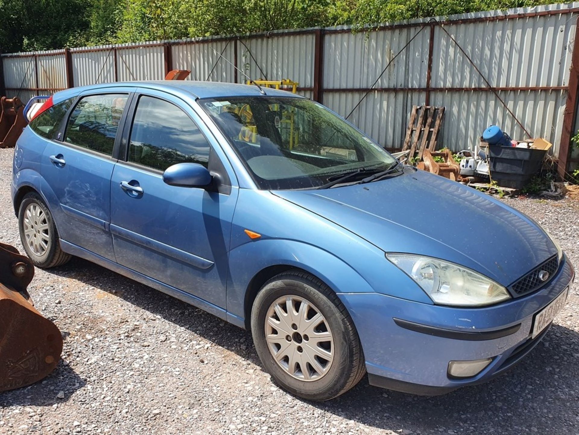 01/51 FORD FOCUS - 1596cc 5dr Hatchback (Blue, 201k)