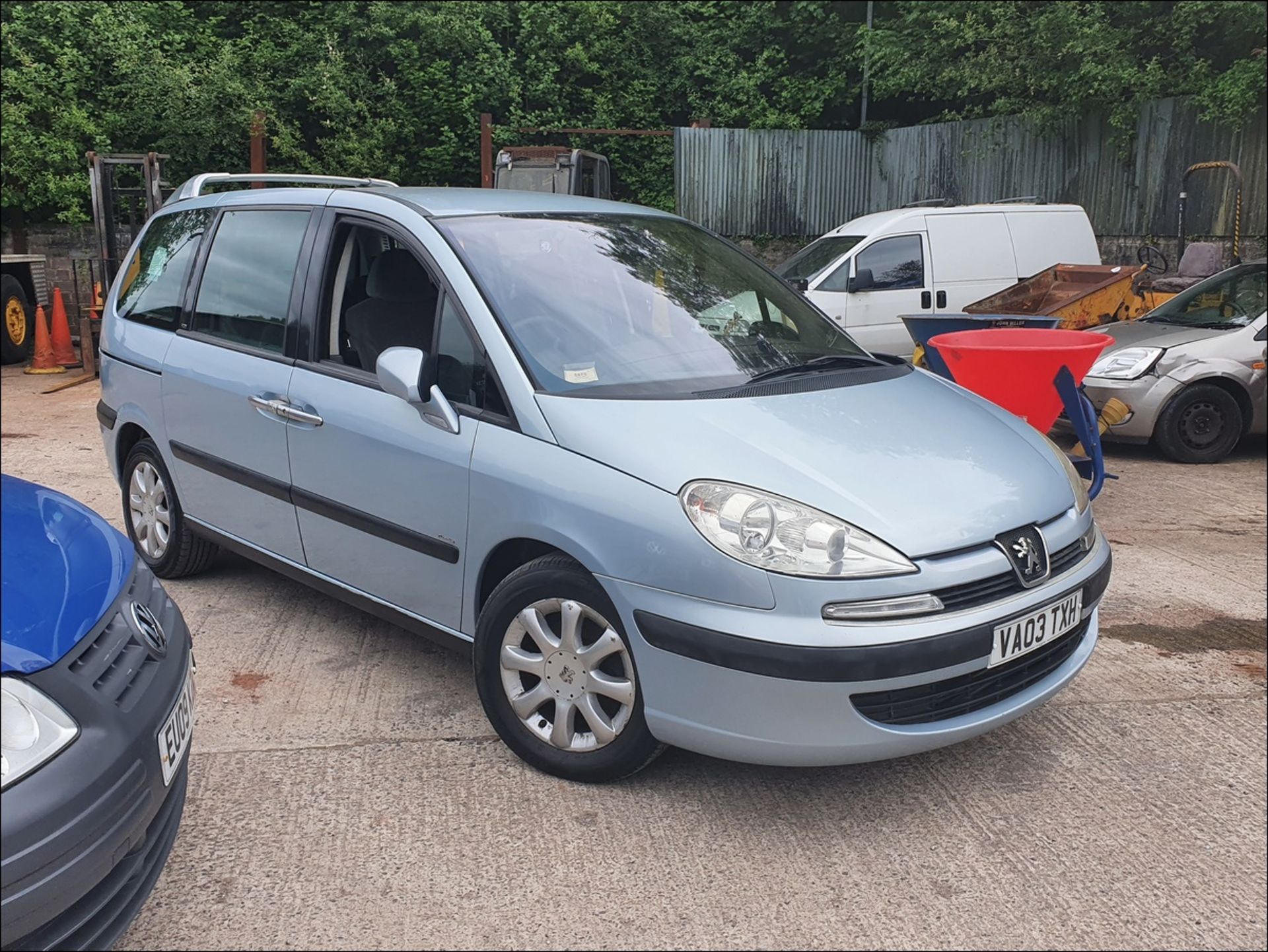 03/03 PEUGEOT 807 EXECUTIVE HDI - 1997cc 5dr MPV (Silver, 127k) - Image 15 of 17