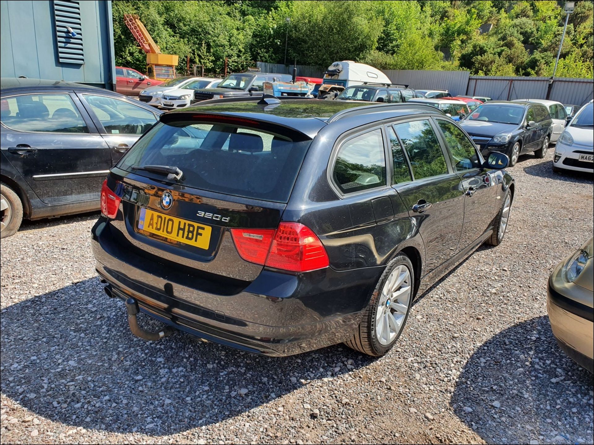 10/10 BMW 320D SE BUSINESS ED 181 - 1995cc 5dr Estate (Black, 164k) - Image 8 of 19