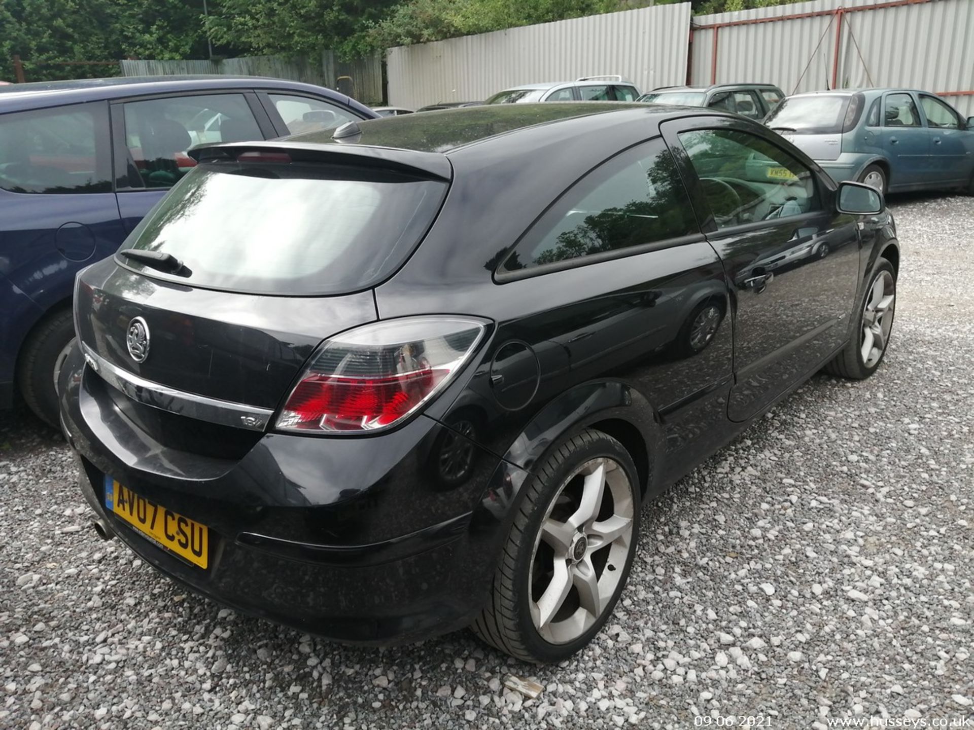 07/07 VAUXHALL ASTRA SRI - 1796cc 3dr Hatchback (Black) - Image 4 of 10