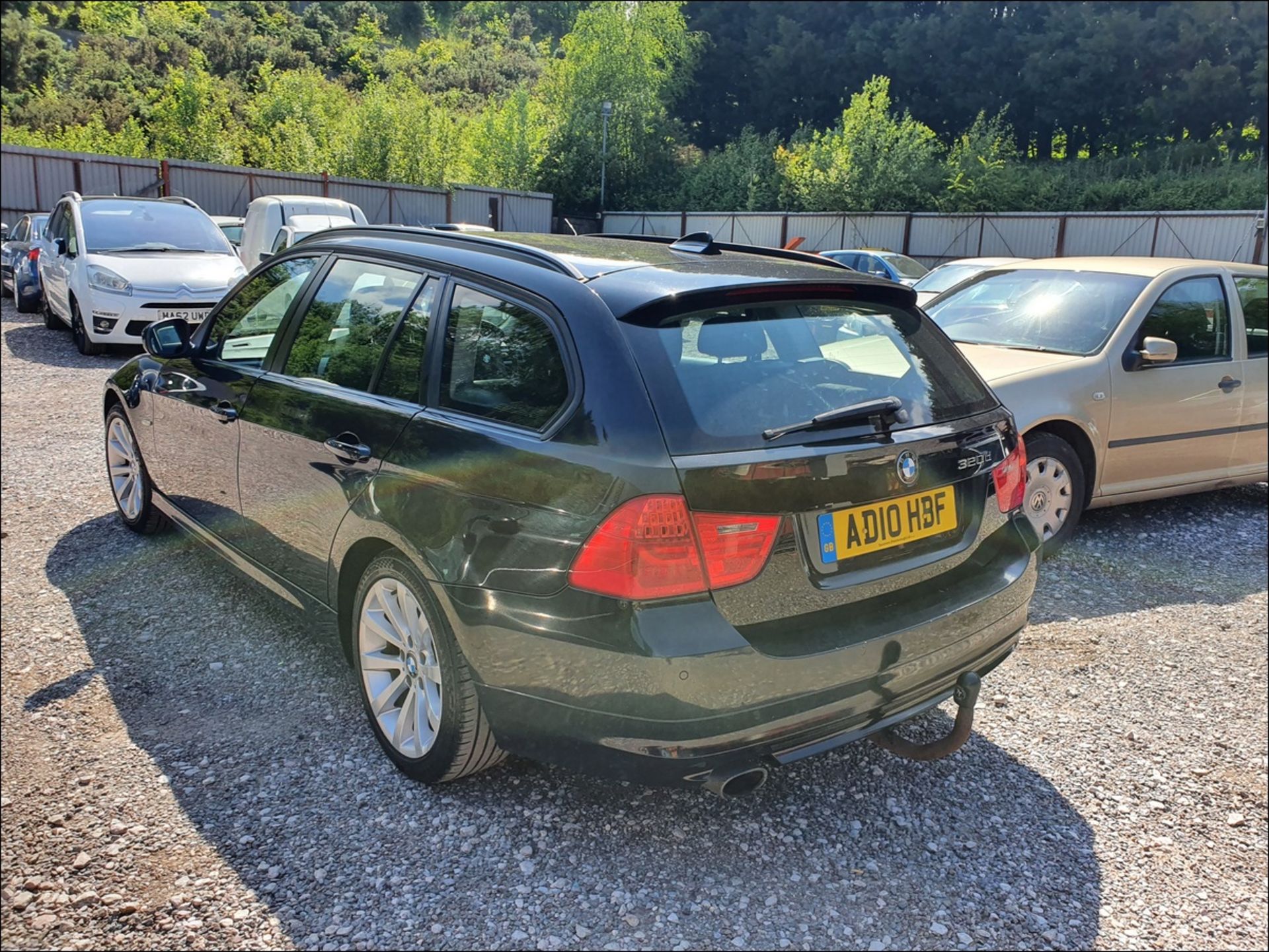 10/10 BMW 320D SE BUSINESS ED 181 - 1995cc 5dr Estate (Black, 164k) - Image 10 of 19