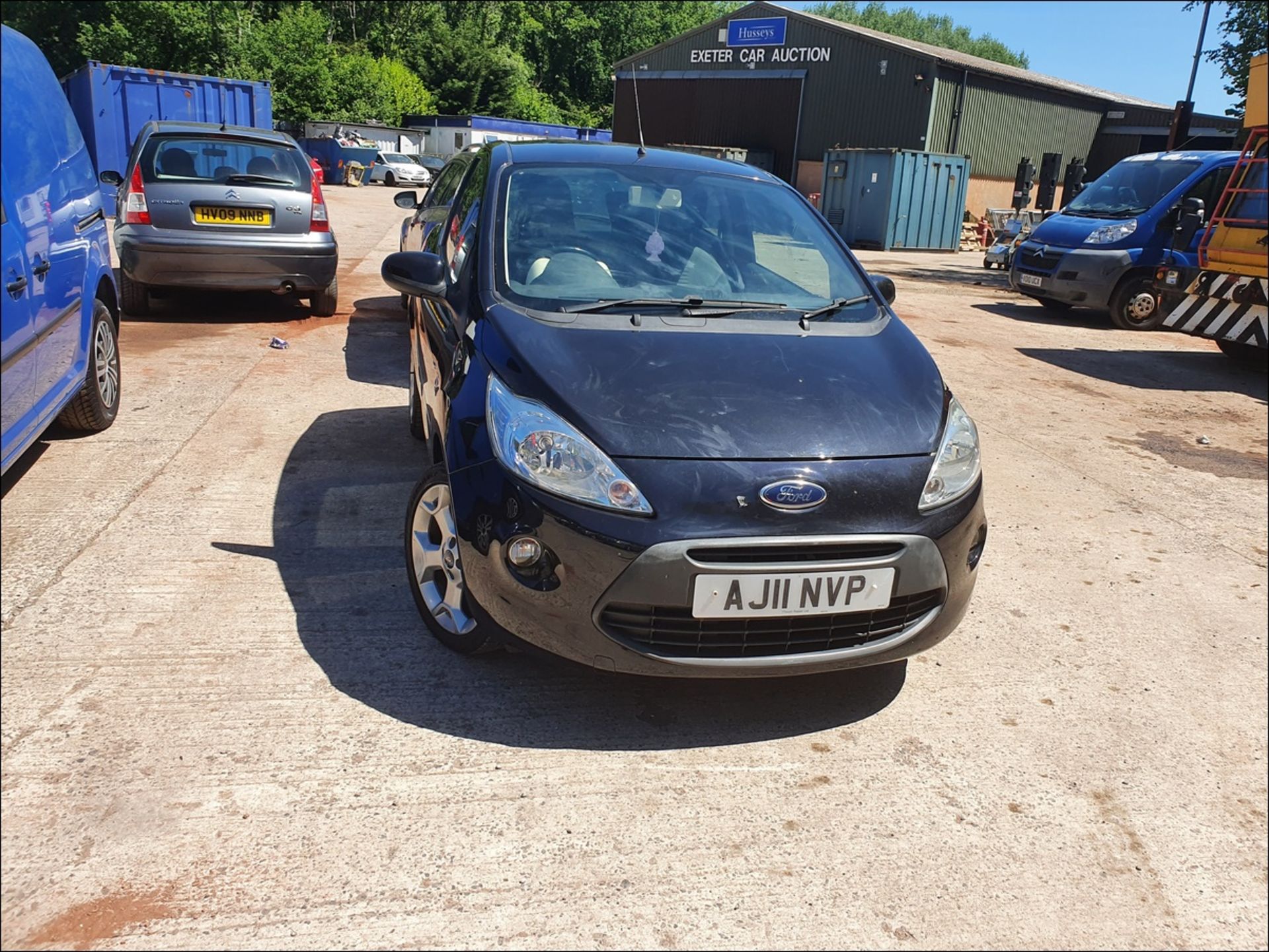 11/11 FORD KA TITANIUM - 1242cc 3dr Hatchback (Black, 63k) - Image 6 of 15