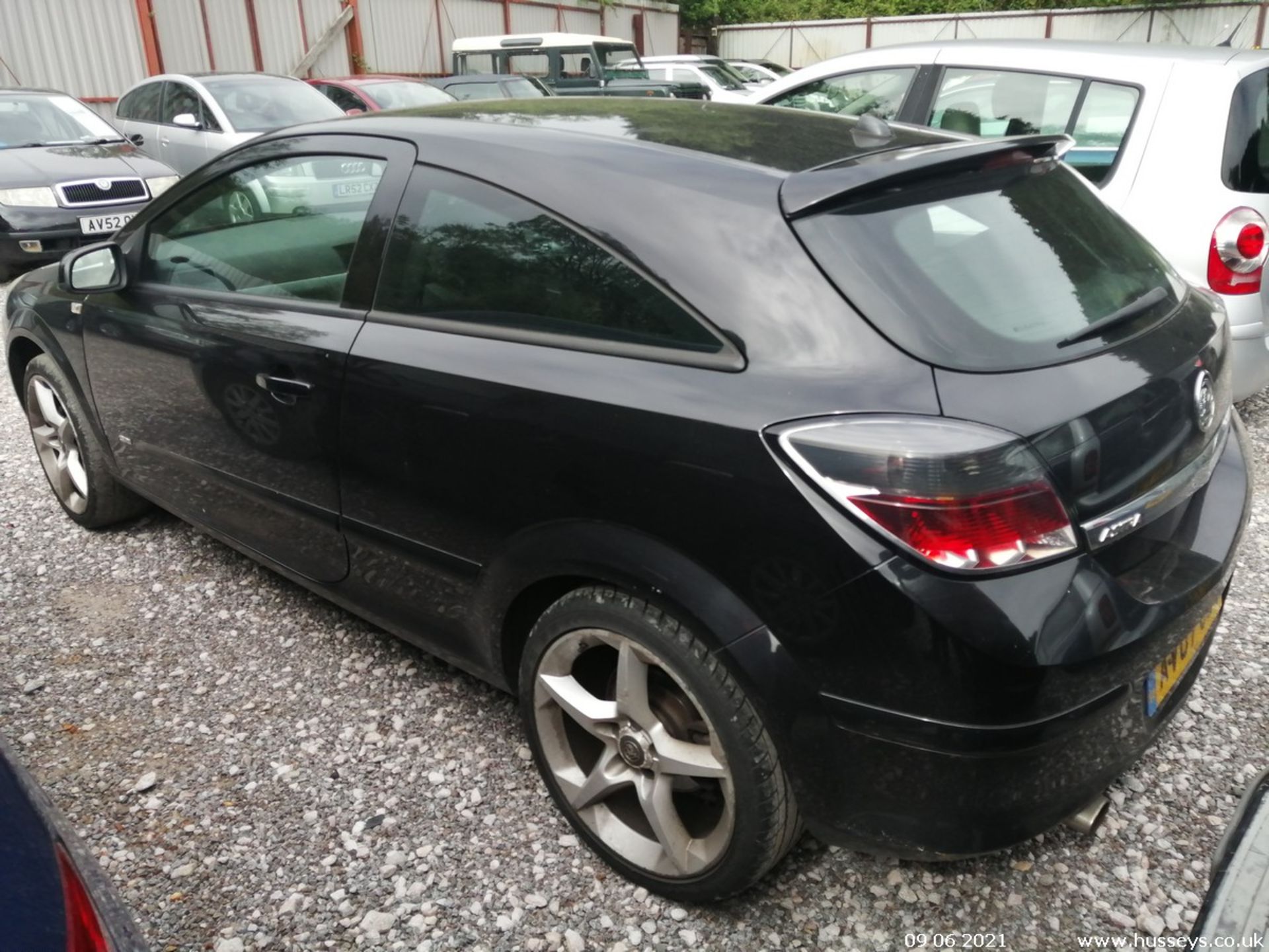 07/07 VAUXHALL ASTRA SRI - 1796cc 3dr Hatchback (Black) - Image 6 of 10