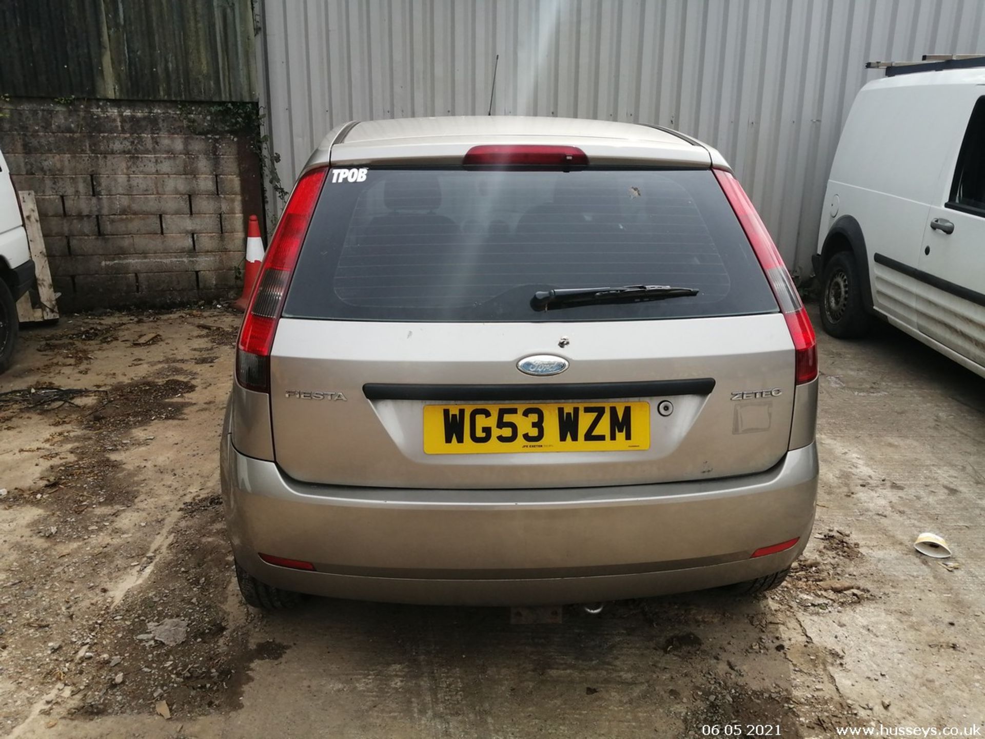 03/53 FORD FIESTA ZETEC - 1388cc 3dr Hatchback (Silver, 115k) - Image 6 of 11