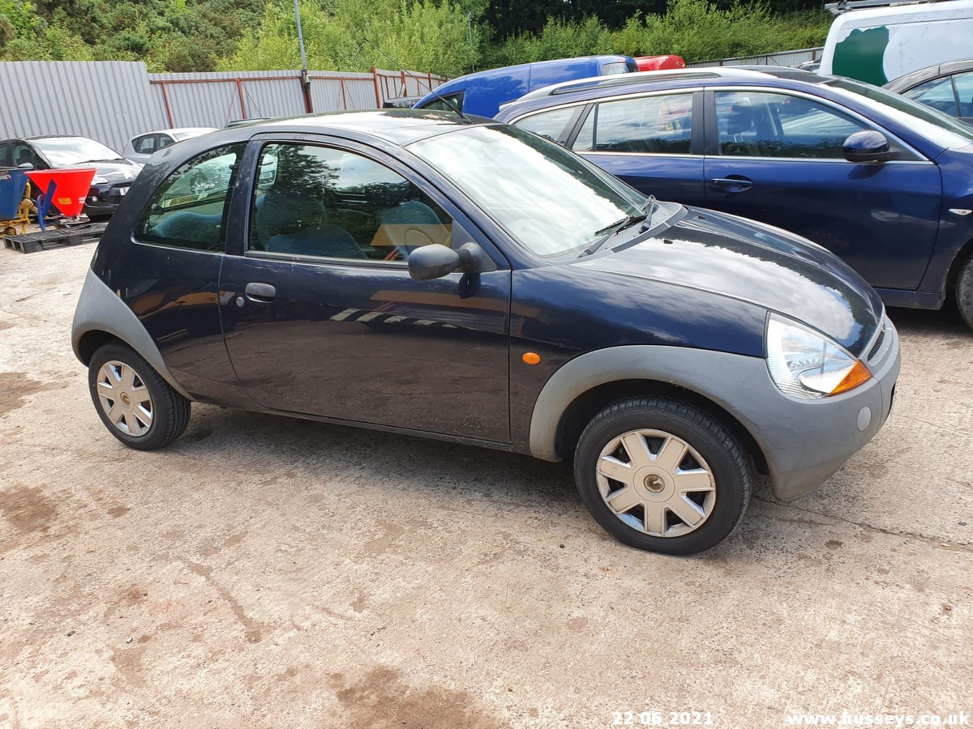 05/55 FORD KA - 1297cc 3dr Hatchback (Blue, 67k) - Image 6 of 14