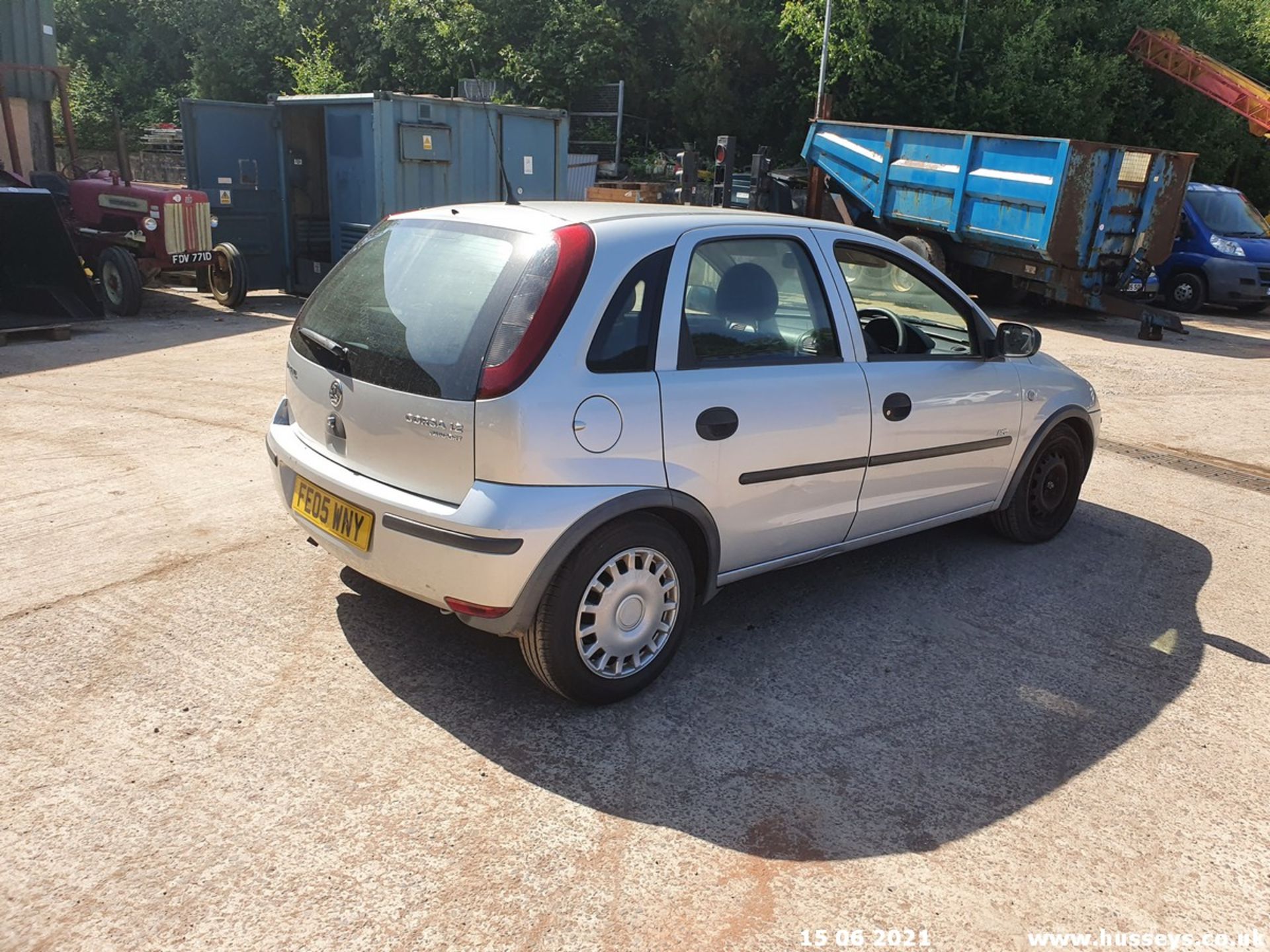 05/05 VAUXHALL CORSA LIFE TWINPORT - 1229cc 5dr Hatchback (Silver, 81k) - Image 14 of 20