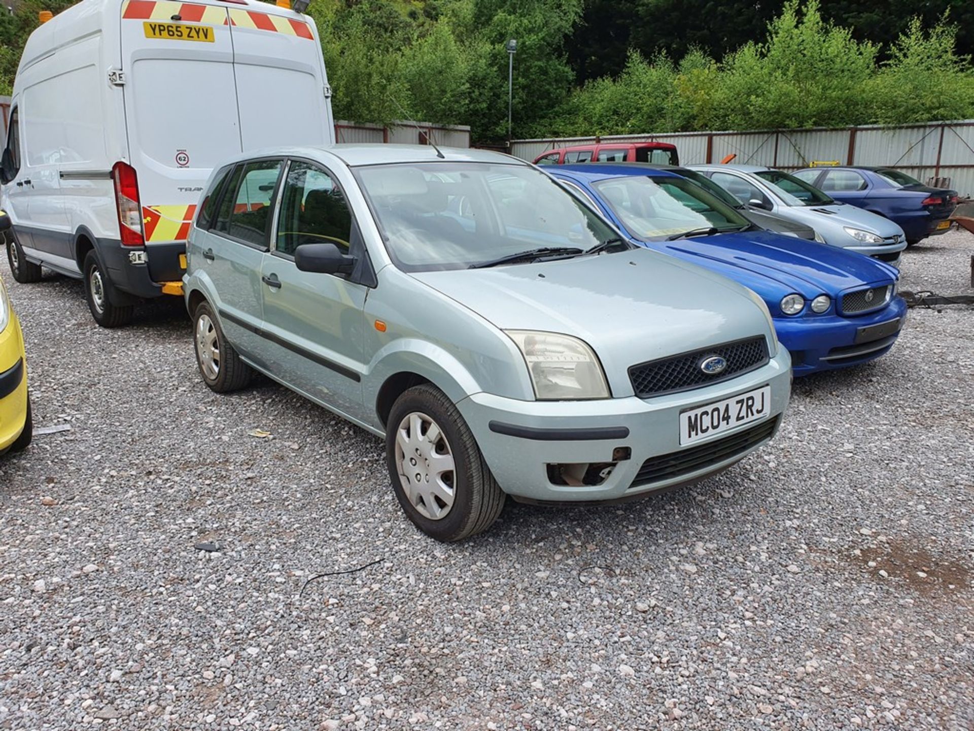 04/04 FORD FUSION 2 16V - 1388cc 5dr Hatchback (Green, 87k) - Image 3 of 12