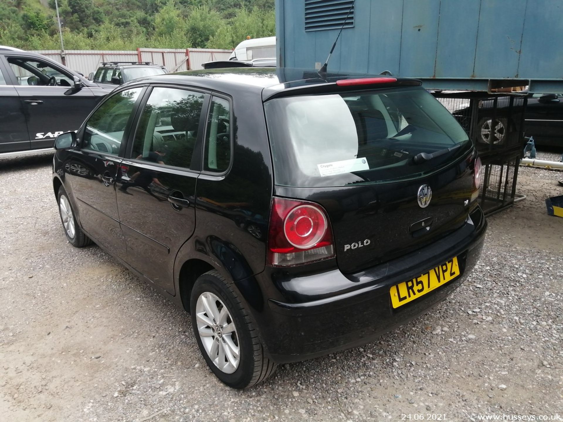 07/57 VOLKSWAGEN POLO S 80 AUTO - 1390cc 5dr Hatchback (Black, 81k) - Image 4 of 10