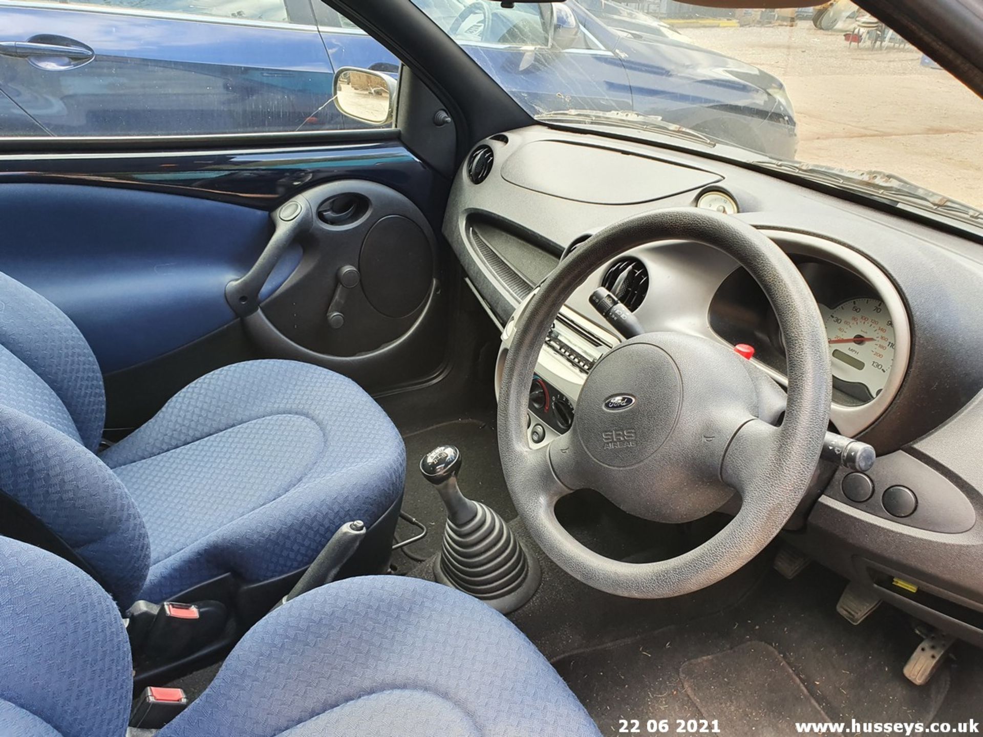 05/55 FORD KA - 1297cc 3dr Hatchback (Blue, 67k) - Image 10 of 14