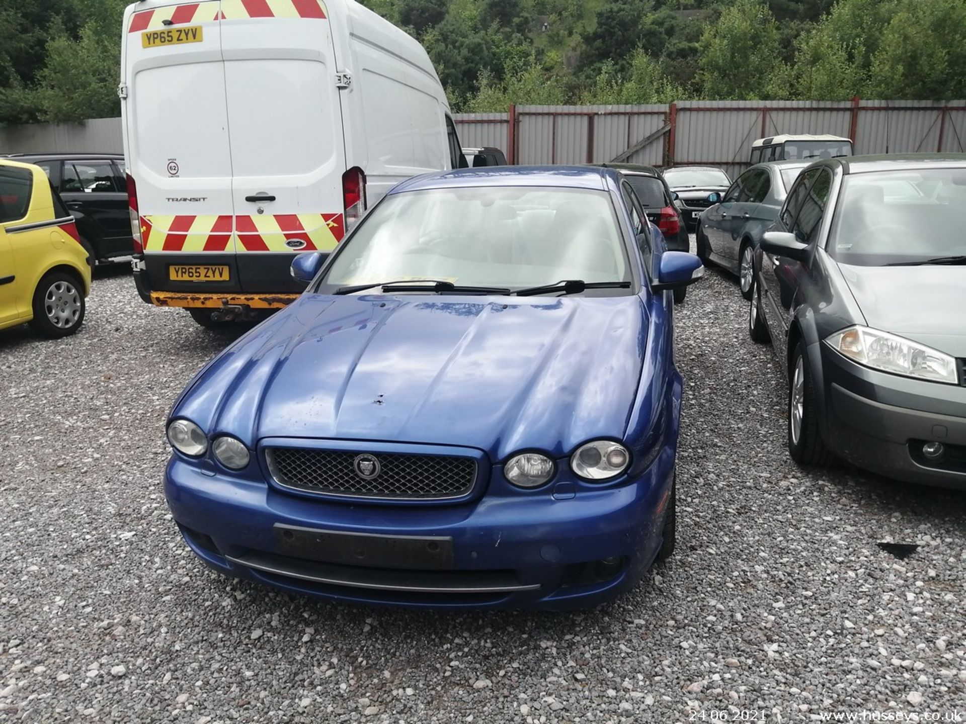 08/58 JAGUAR X-TYPE SE AUTO - 2198cc 5dr Saloon (Blue, 120k) - Image 2 of 12