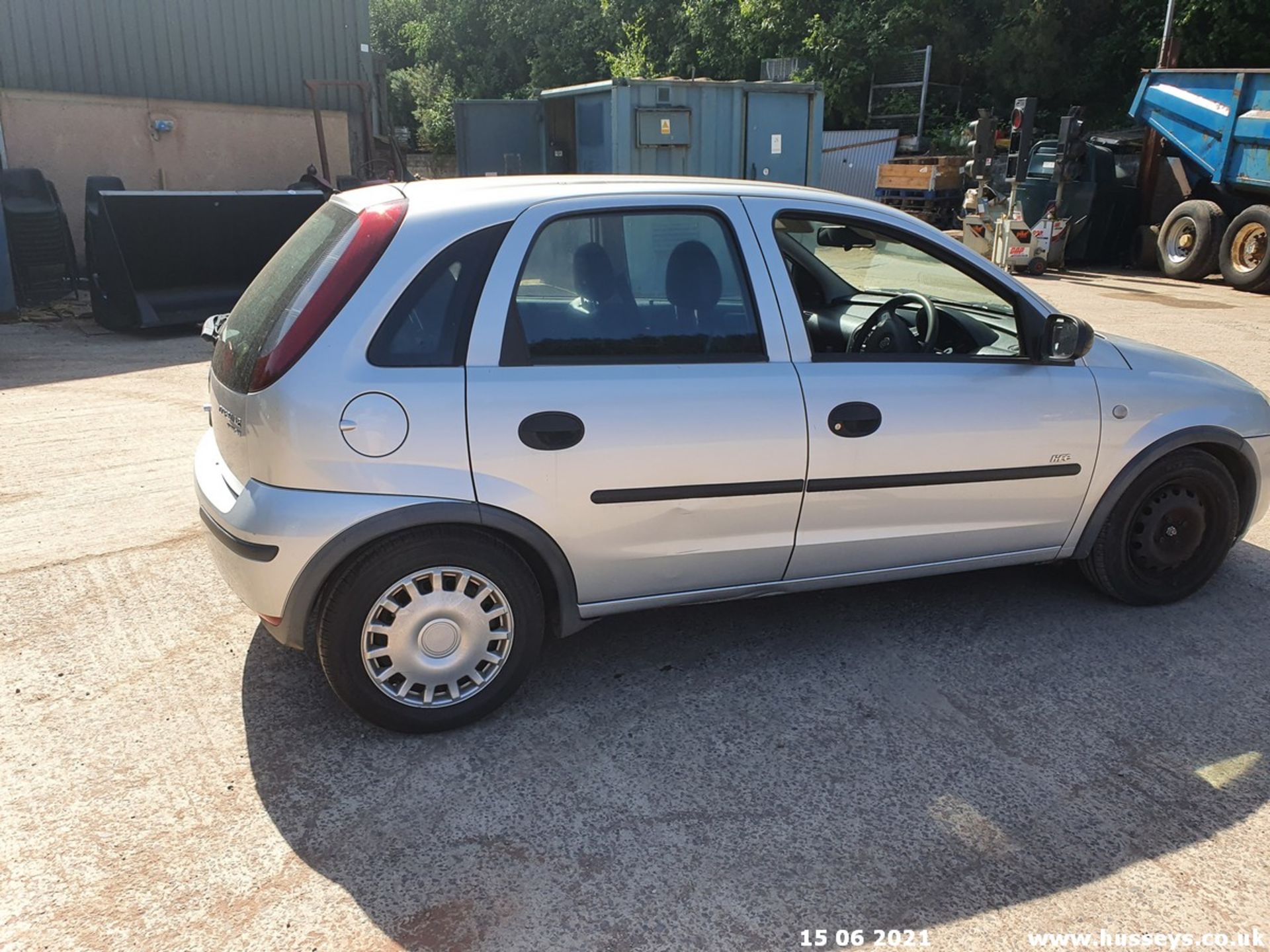 05/05 VAUXHALL CORSA LIFE TWINPORT - 1229cc 5dr Hatchback (Silver, 81k) - Image 15 of 20