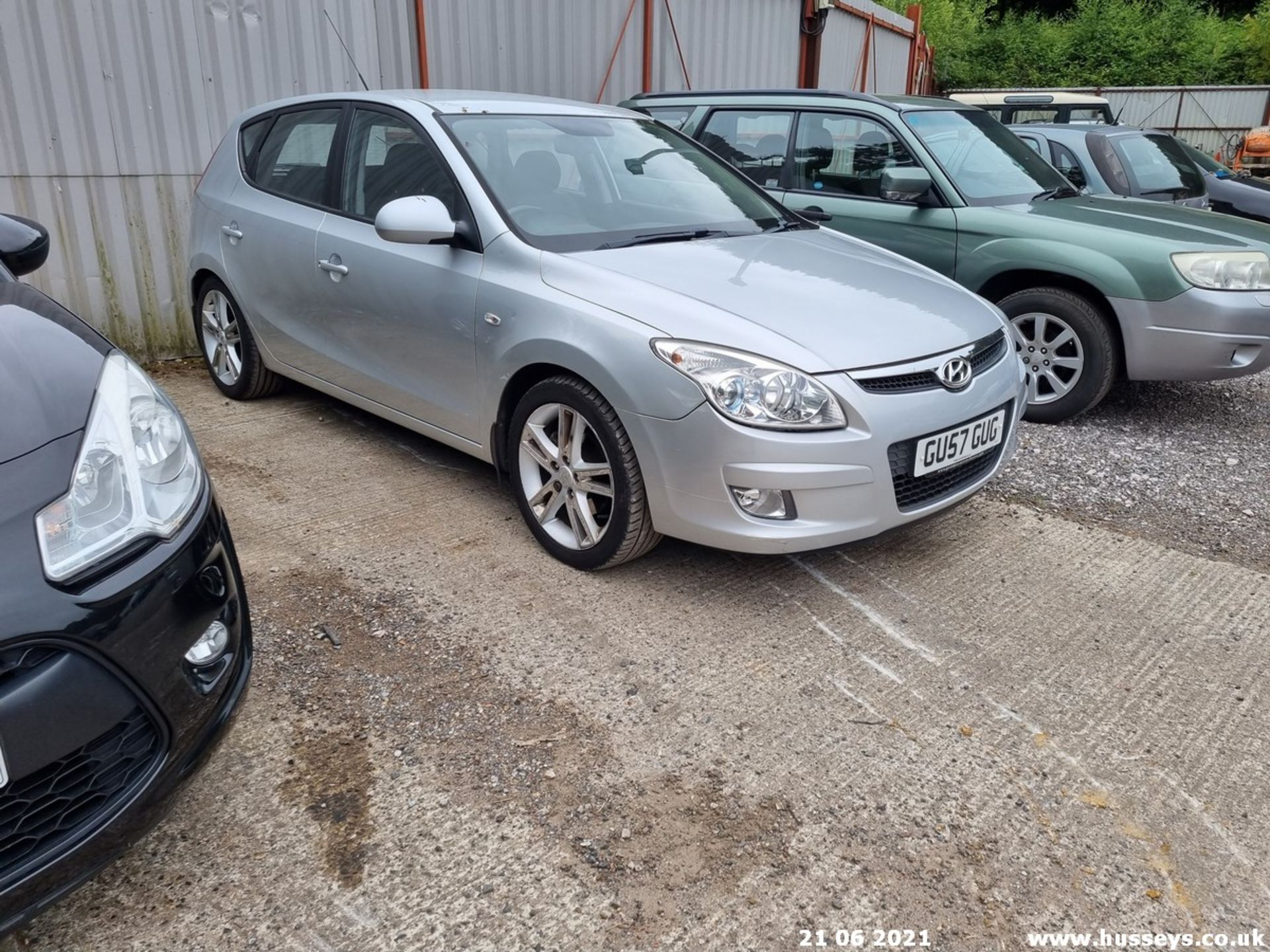 07/57 HYUNDAI I30 PREMIUM CRDI - 1582cc 5dr Hatchback (Silver, 104k) - Image 13 of 13