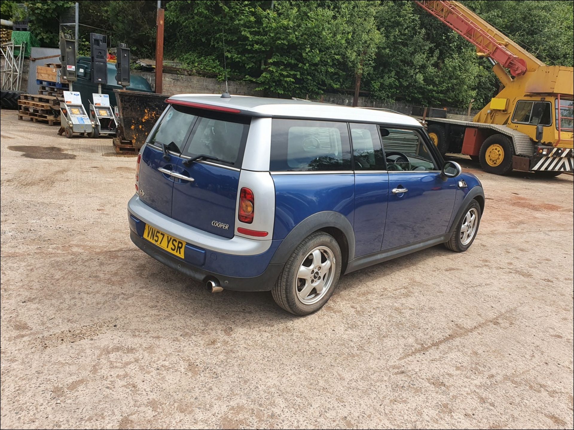 07/57 MINI COOPER AUTO CLUBMAN - 1598cc 5dr Estate (Blue, 138k) - Image 5 of 14