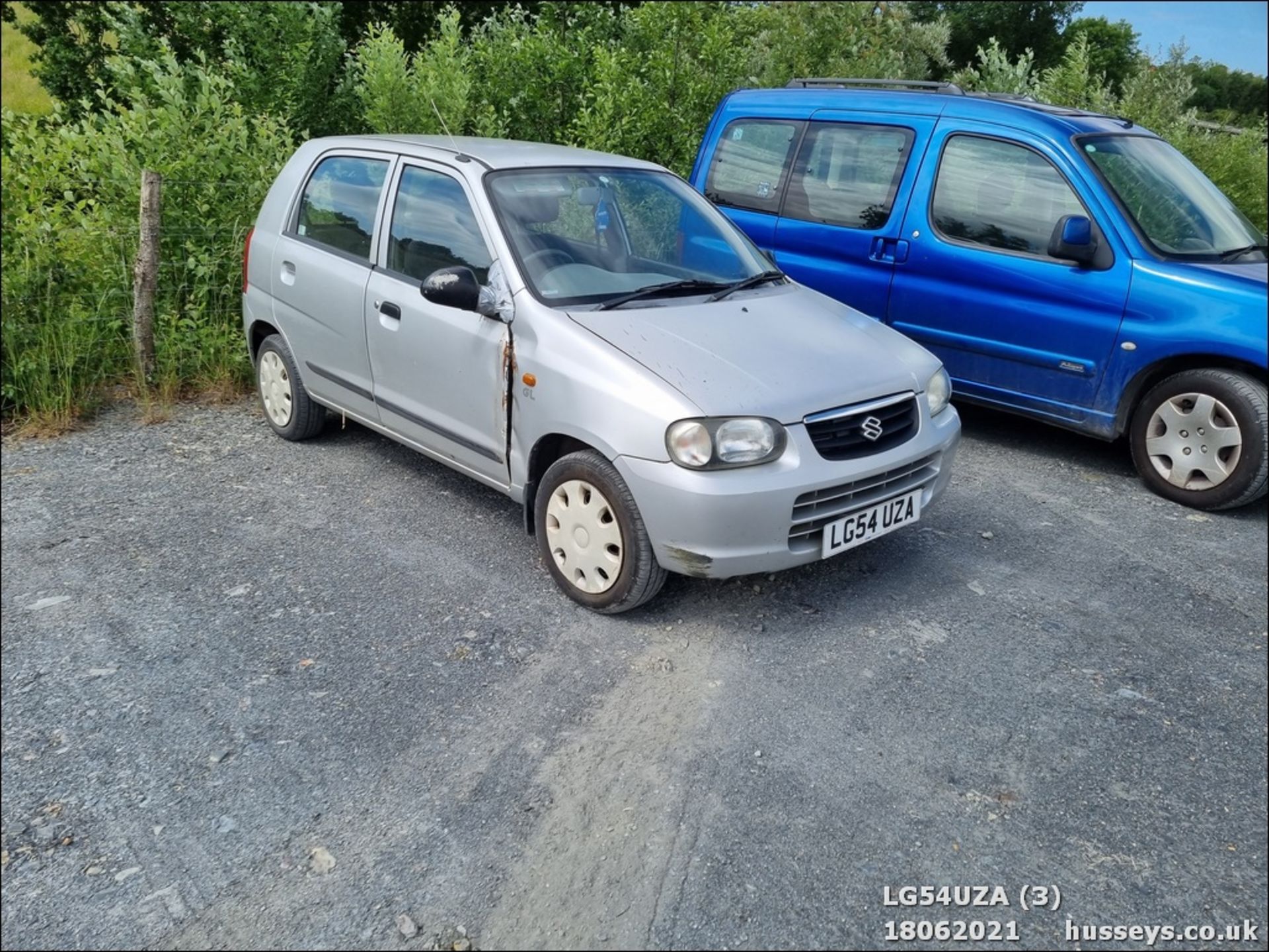 04/54 SUZUKI ALTO GL - 1061cc 5dr Hatchback (Silver) - Image 3 of 10