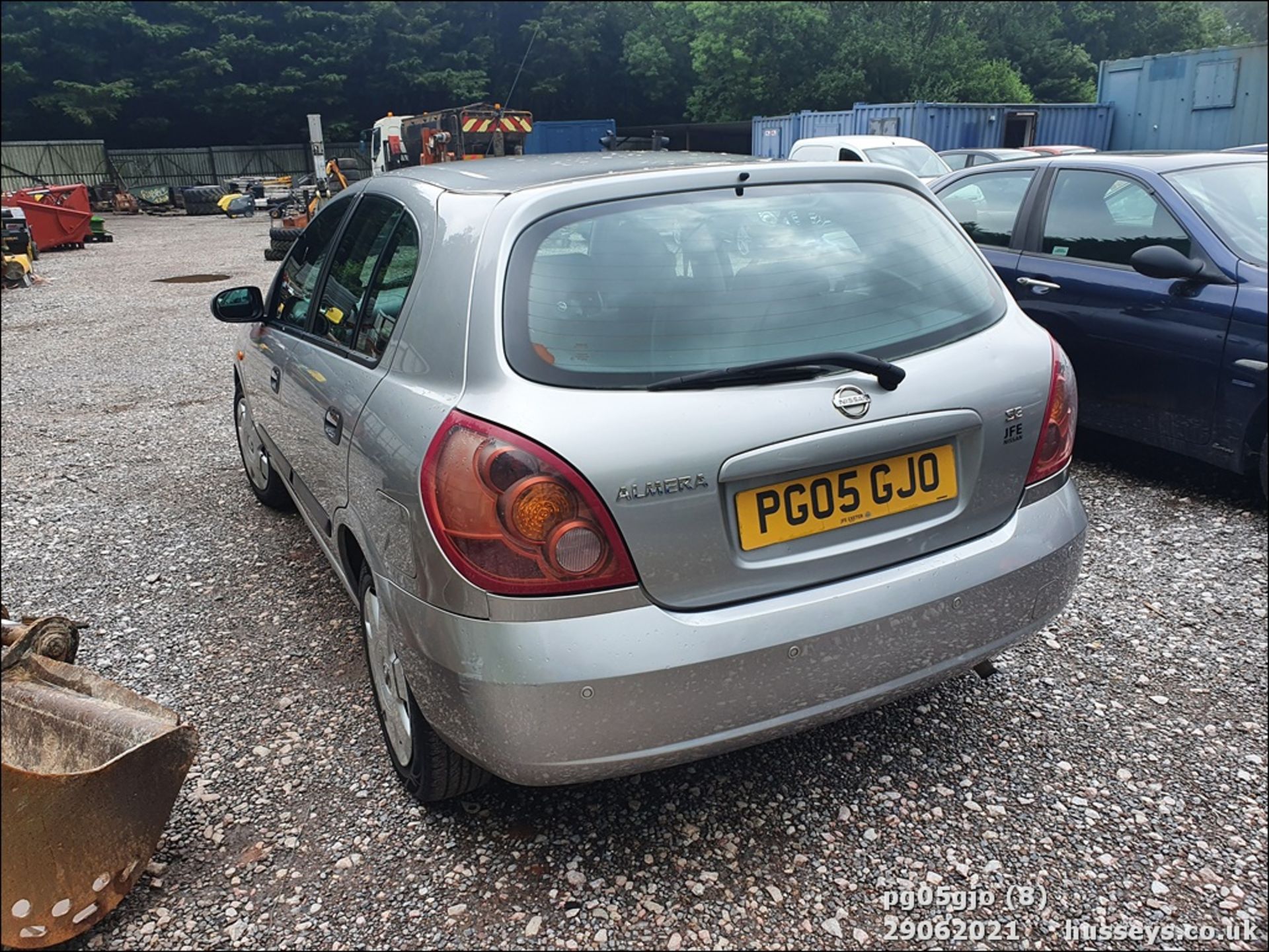 05/05 NISSAN ALMERA SE - 1497cc 5dr Hatchback (Silver) - Image 7 of 12