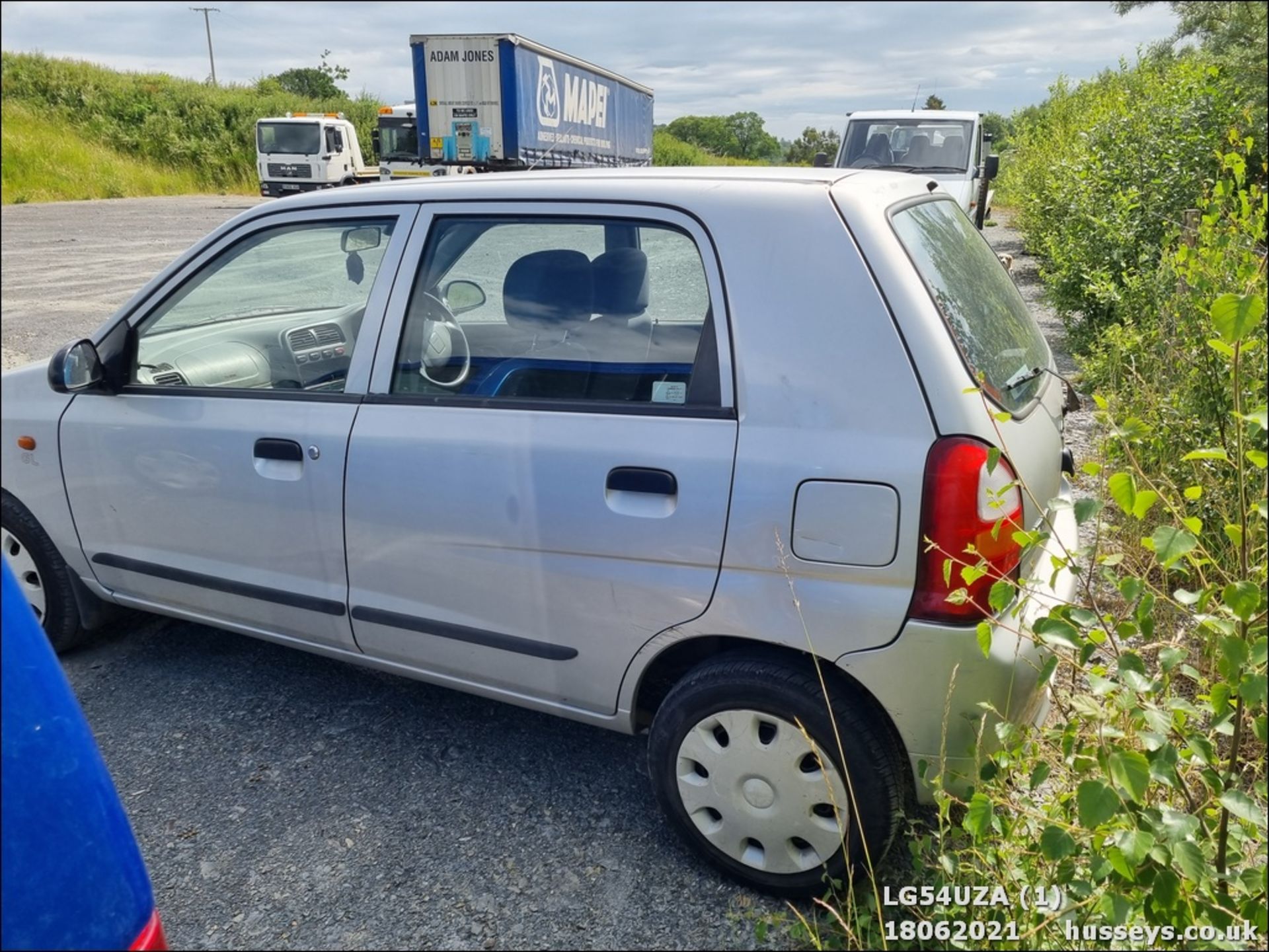 04/54 SUZUKI ALTO GL - 1061cc 5dr Hatchback (Silver) - Image 2 of 10