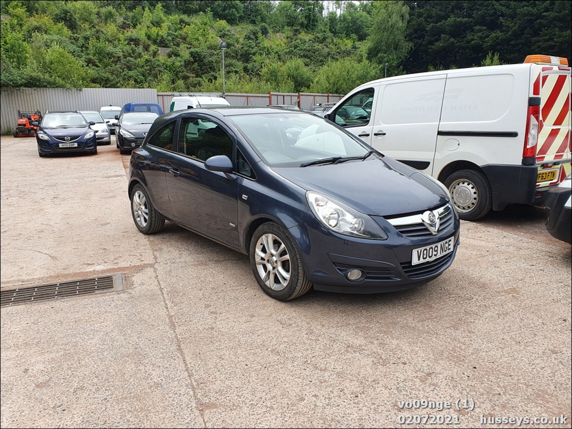 09/09 VAUXHALL CORSA SXI A/C 3dr Hatchback (, 87k)