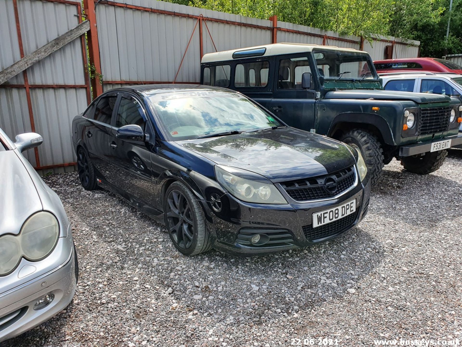 08/08 VAUXHALL VECTRA DESIGN CDTI 150 - 1910cc 5dr Hatchback (Black, 127k) - Image 6 of 15