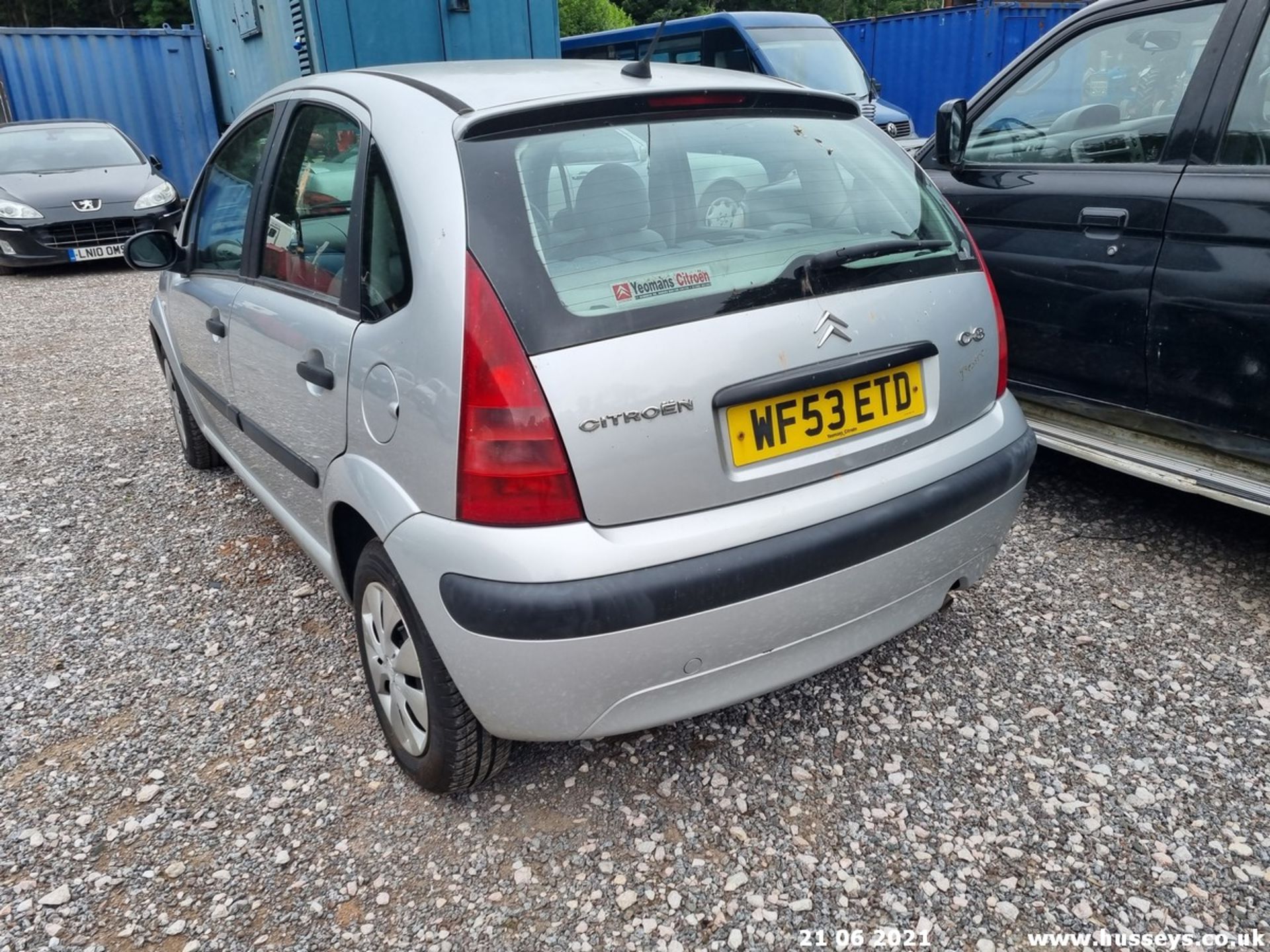 03/53 CITROEN C3 DESIRE - 1360cc 5dr Hatchback (Silver, 138k) - Image 8 of 13