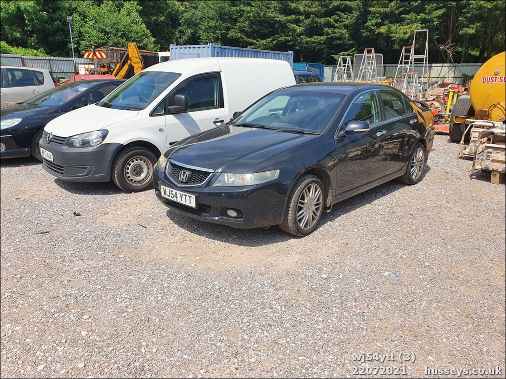 04/54 HONDA ACCORD VTEC SPORT - 1997cc 4dr Saloon (Black, 170k) - Image 3 of 13