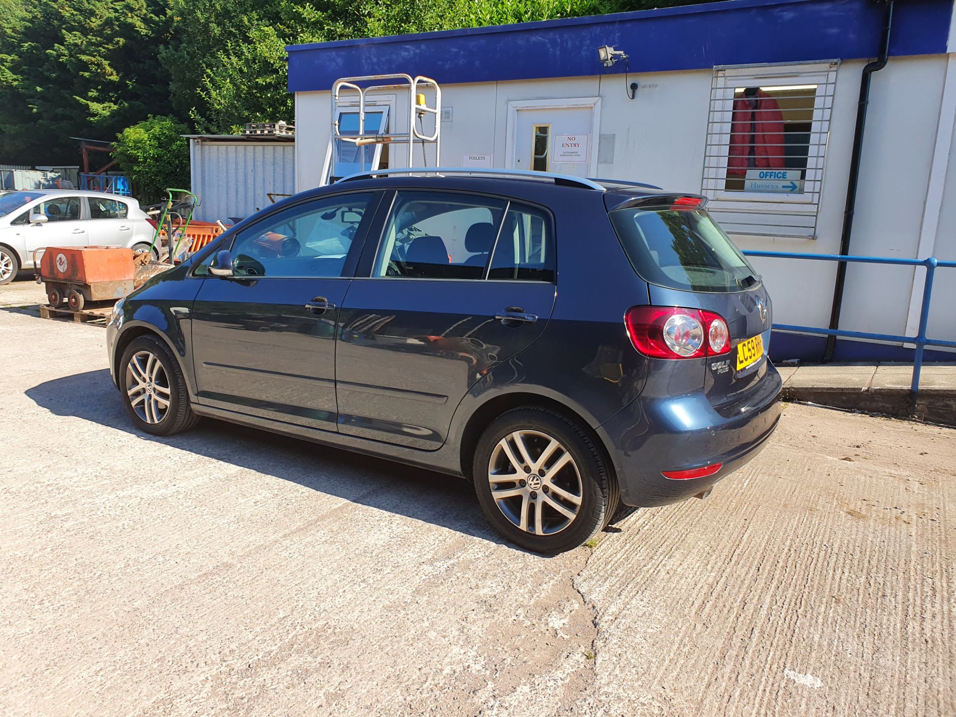 09/59 VOLKSWAGEN GOLF PLUS SE TDI 5dr Hatchback (, 118k) - Image 14 of 17