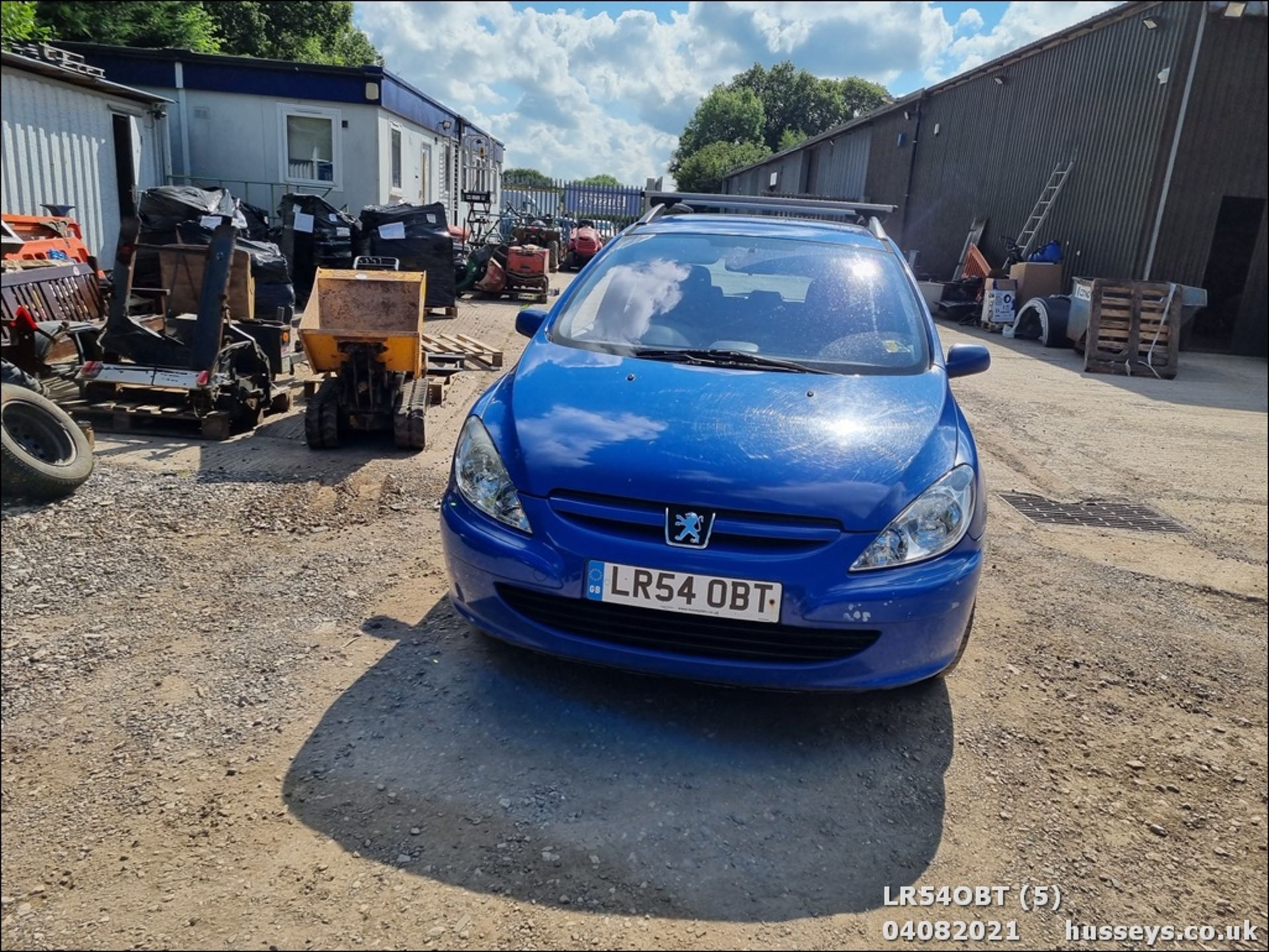 04/54 PEUGEOT 307 S HDI 90 - 1997cc 5dr Estate (Blue, 136k) - Image 5 of 16