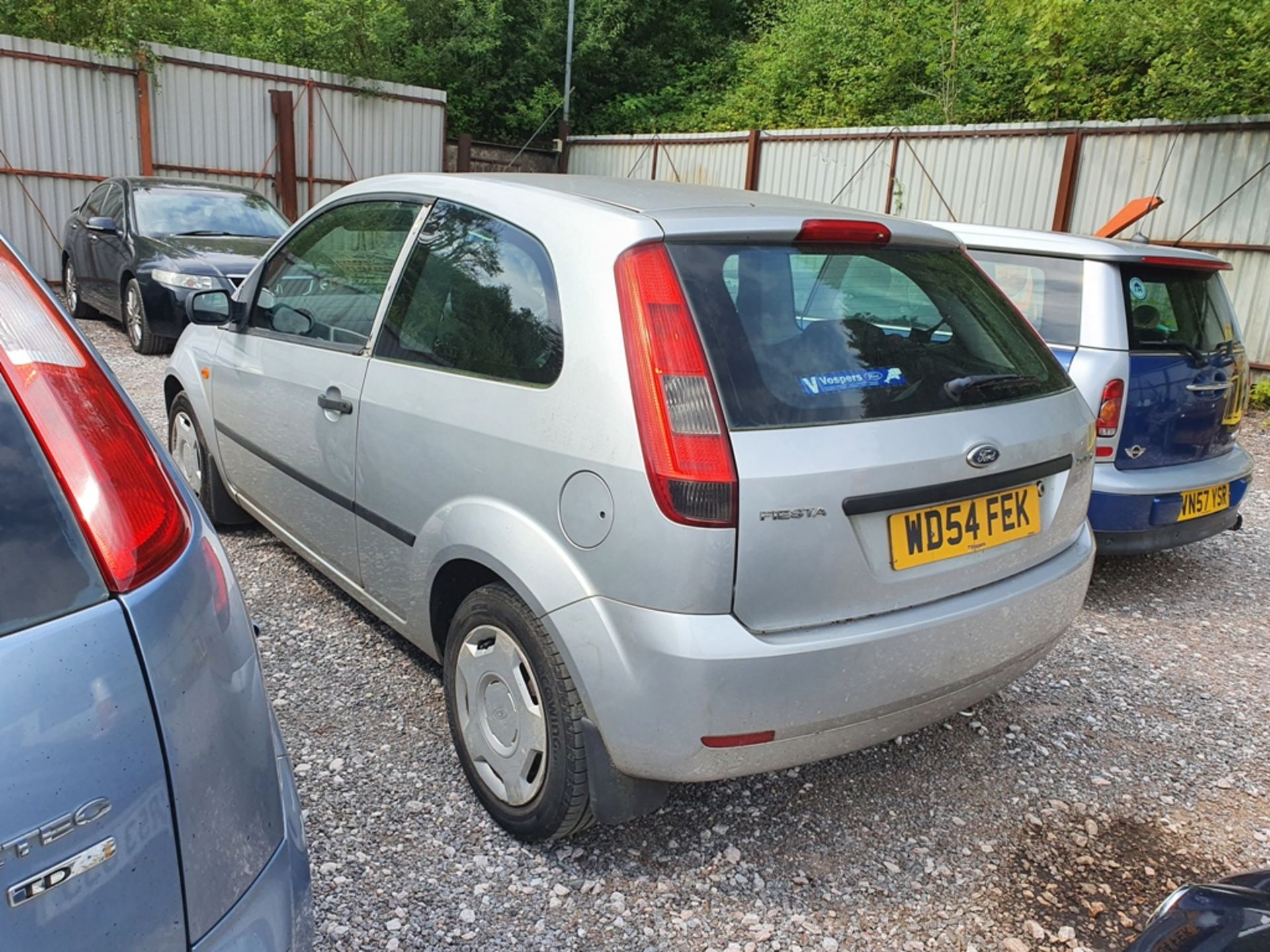 05/54 FORD FIESTA ZETEC - 1388cc 3dr Hatchback (Silver, 139k) - Image 2 of 14