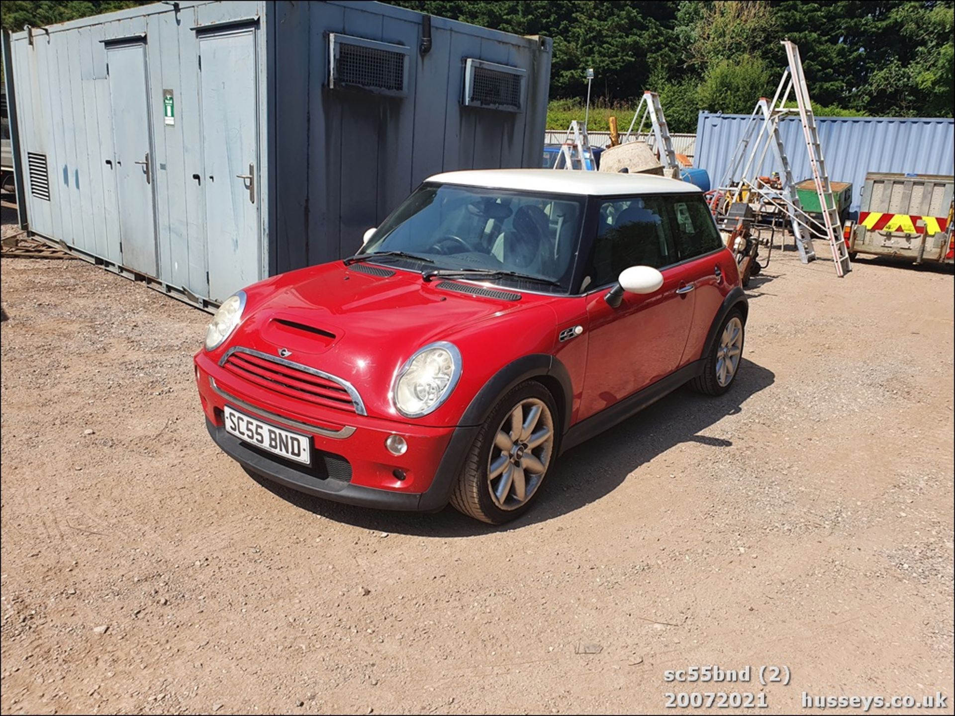 05/55 MINI MINI COOPER S - 1598cc 3dr Hatchback (Red, 103k) - Image 3 of 15