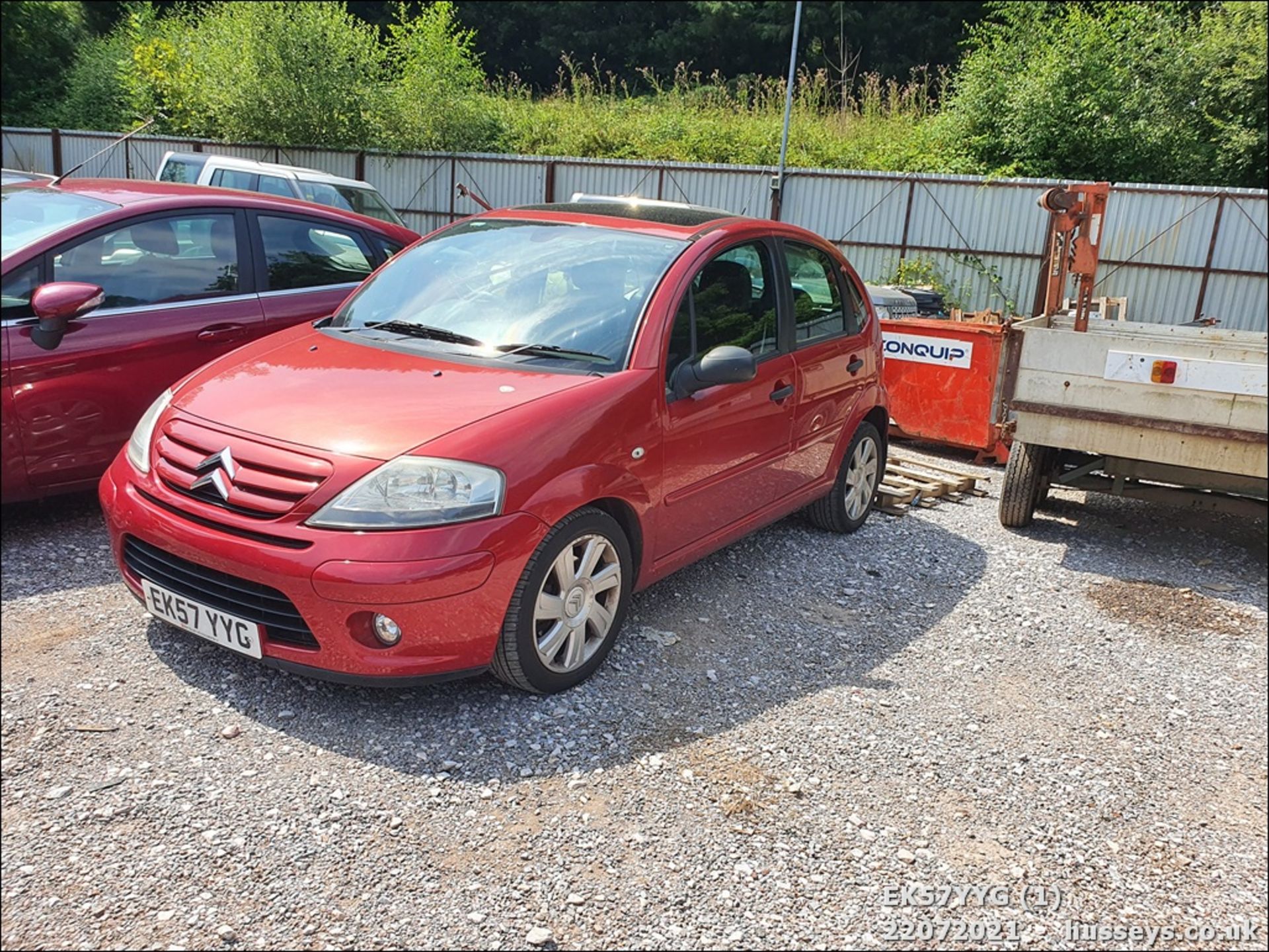 07/57 CITROEN C3 SX AUTO - 1587cc 5dr Hatchback (Red, 85k) - Image 2 of 13