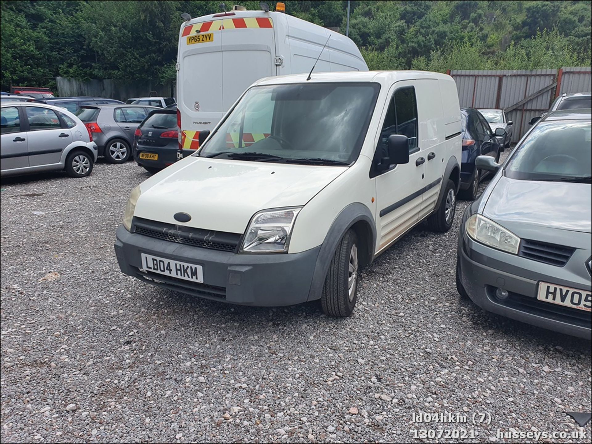 04/04 FORD TRAN CONNECT L 220 TD SWB - 1753cc 2dr Van (White) - Image 8 of 9