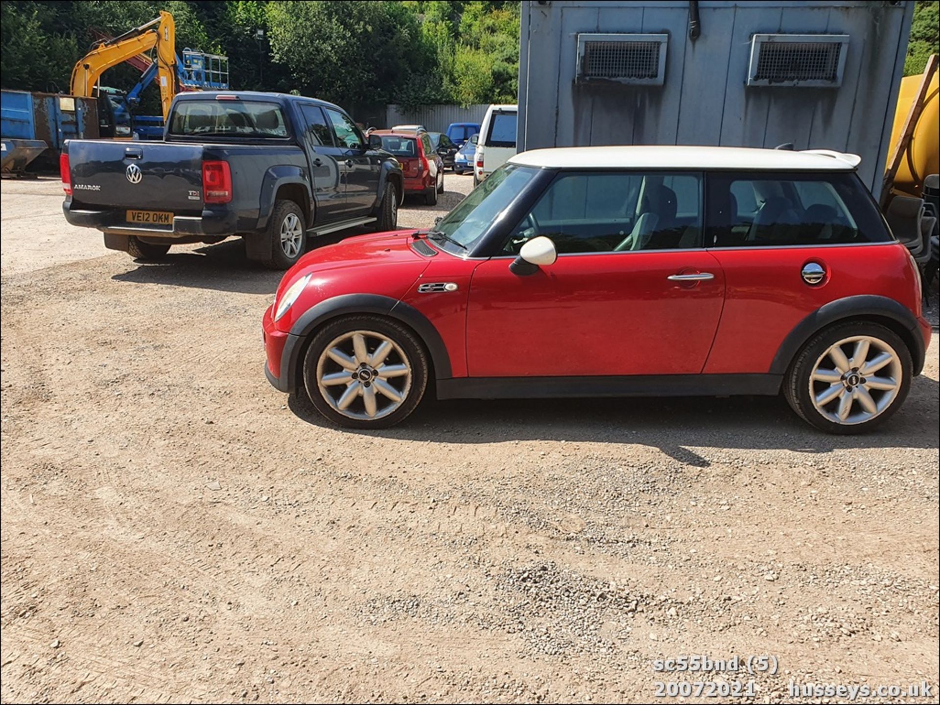 05/55 MINI MINI COOPER S - 1598cc 3dr Hatchback (Red, 103k) - Image 6 of 15