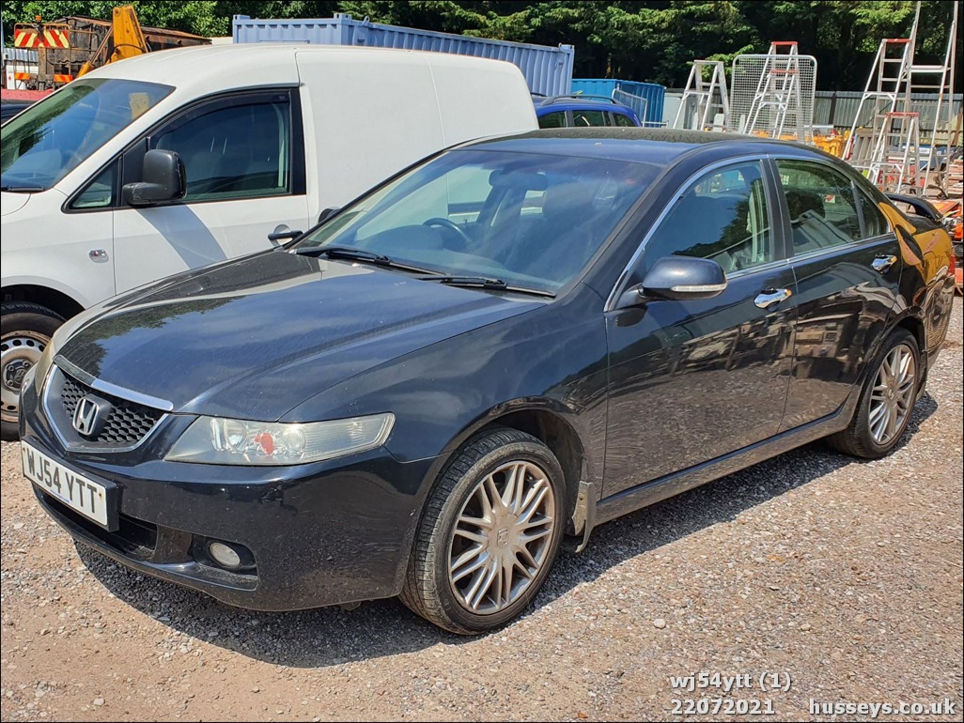 04/54 HONDA ACCORD VTEC SPORT - 1997cc 4dr Saloon (Black, 170k)