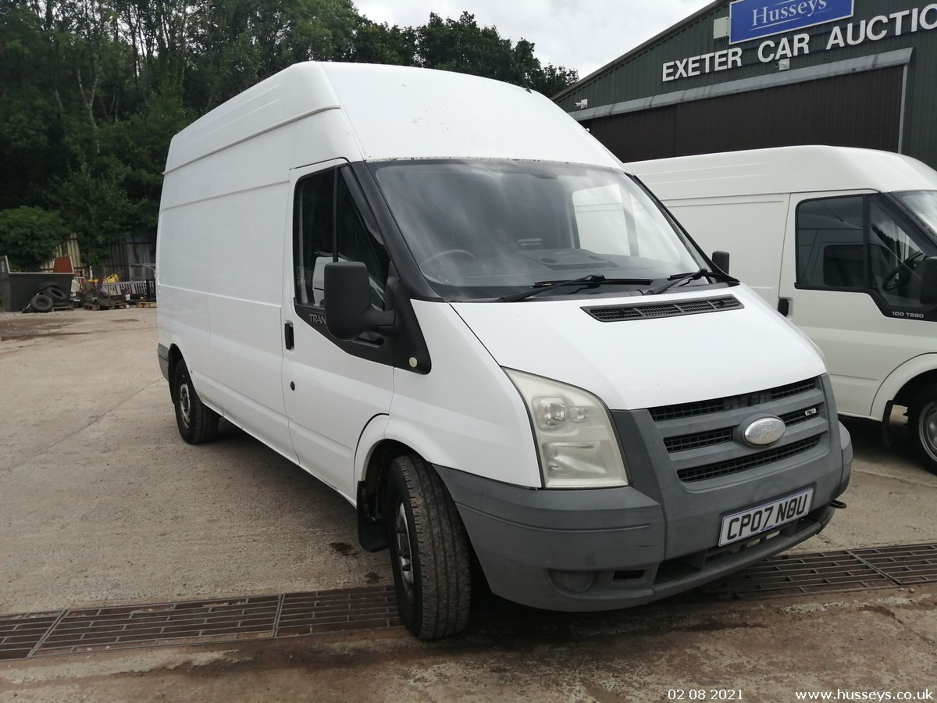 07/07 FORD TRANSIT 110 T350L FWD - 2198cc 5dr Van (White, 162k) - Image 3 of 12