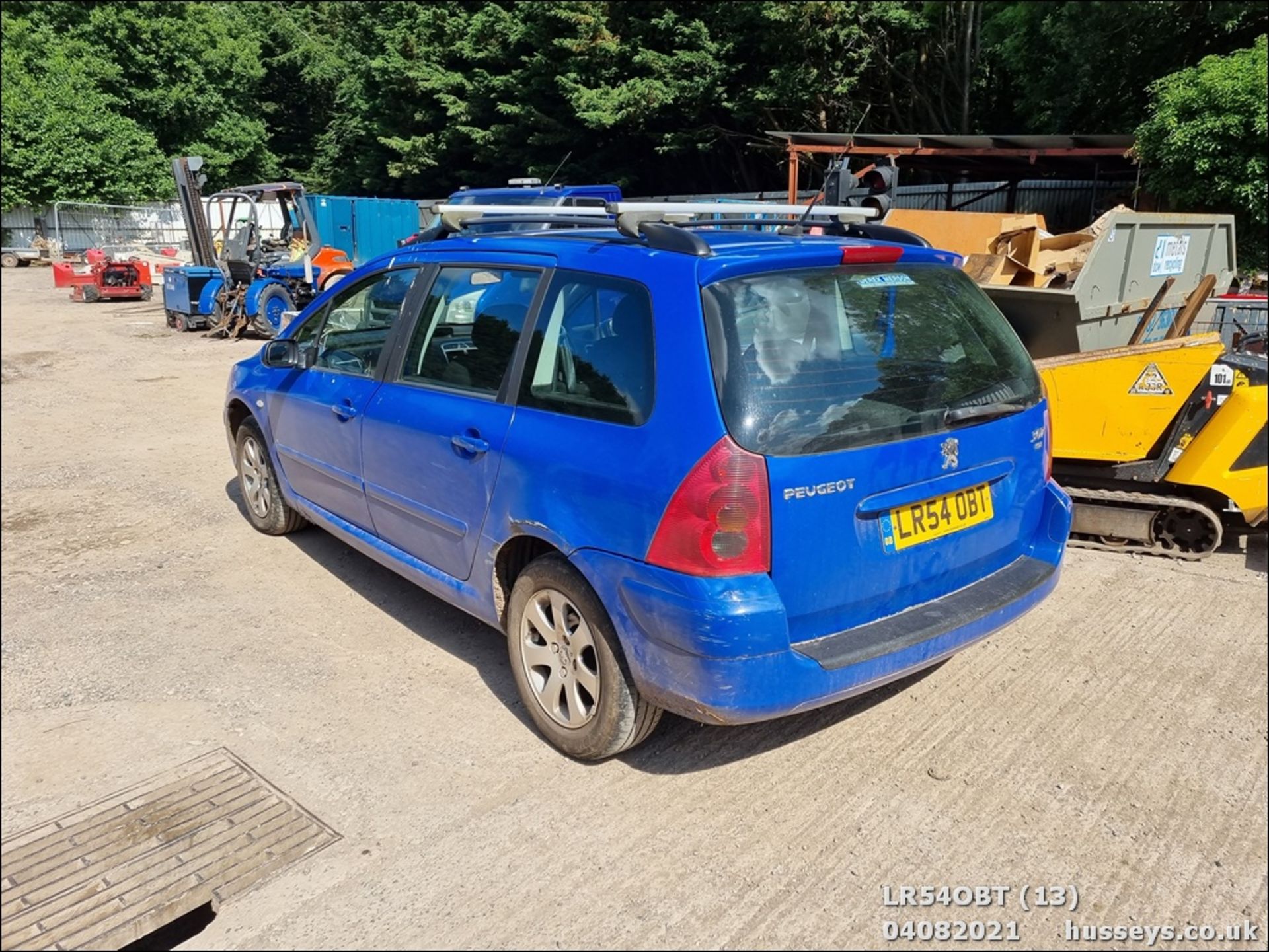 04/54 PEUGEOT 307 S HDI 90 - 1997cc 5dr Estate (Blue, 136k) - Image 13 of 16