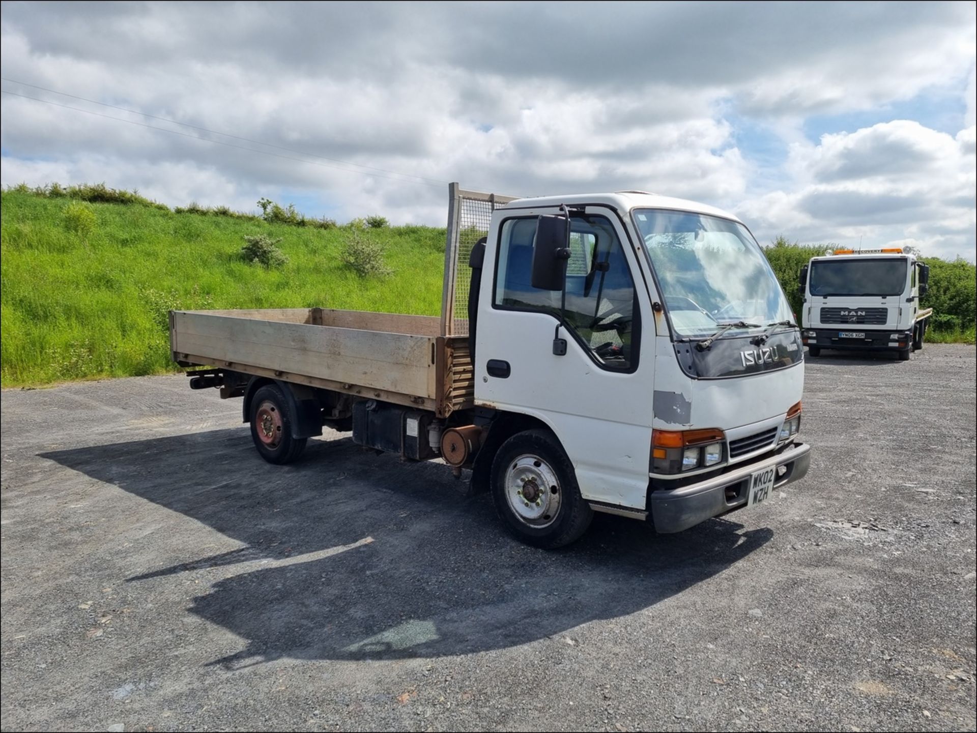 02/02 ISUZU TRUCKS NKR 55 - 2999cc 2dr Lorry (White) - Image 16 of 16