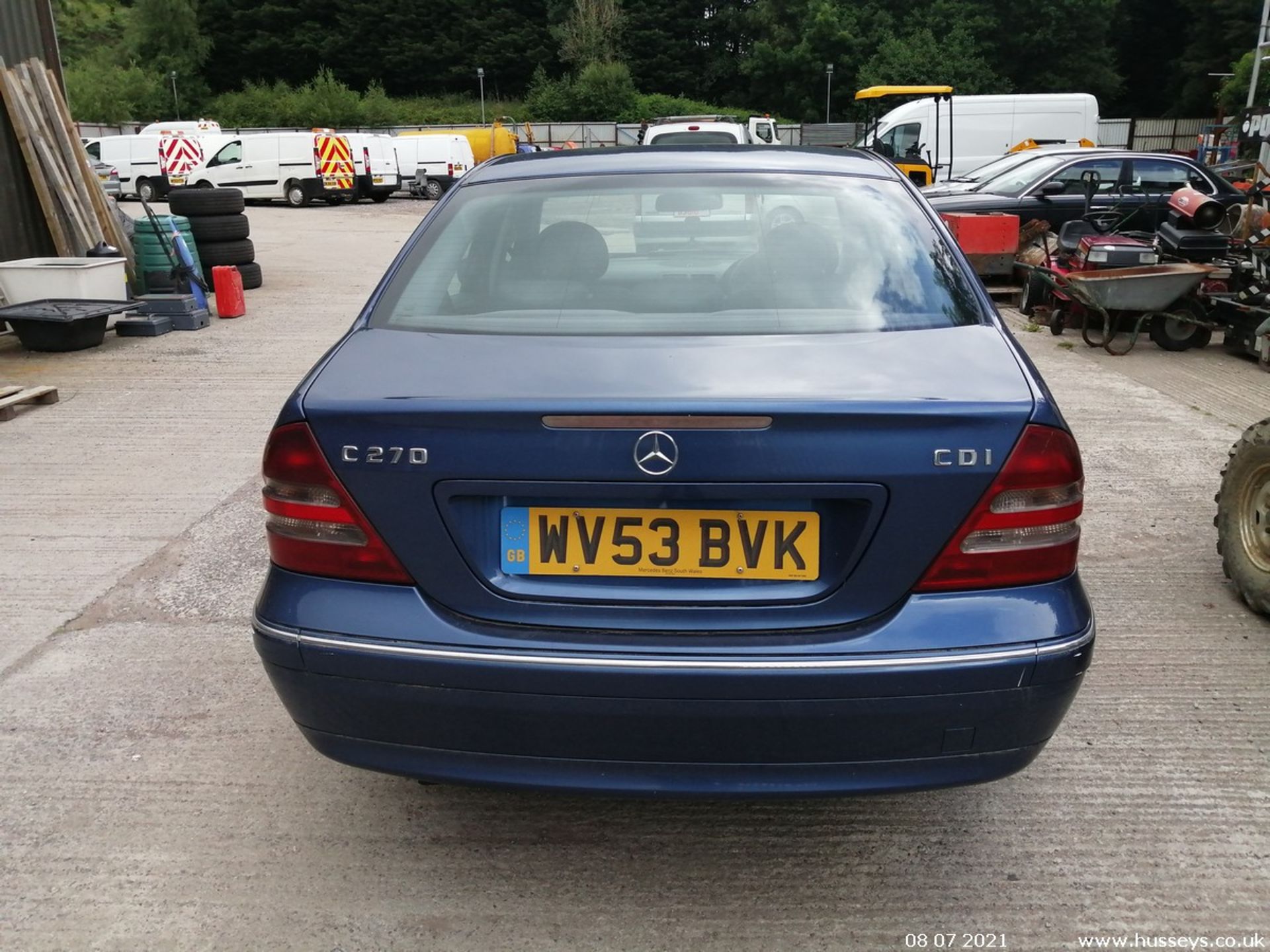 03/53 MERCEDES C270 CDI ELEGANCE SE AUTO - 2685cc 4dr Saloon (Blue, 135k) - Image 6 of 10