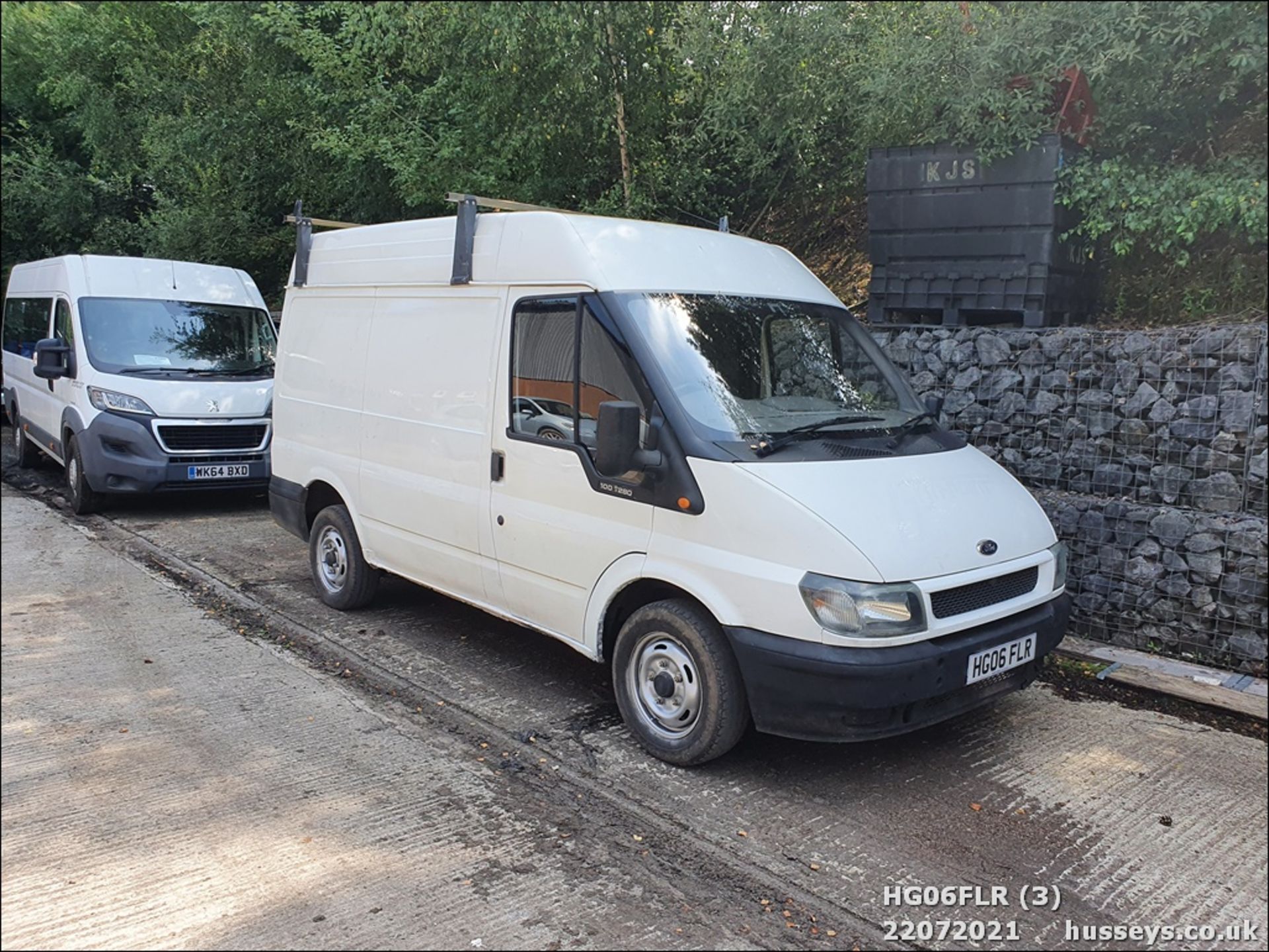 06/06 FORD TRANSIT 280 SWB - 1998cc Van (White, 151k) - Image 3 of 15