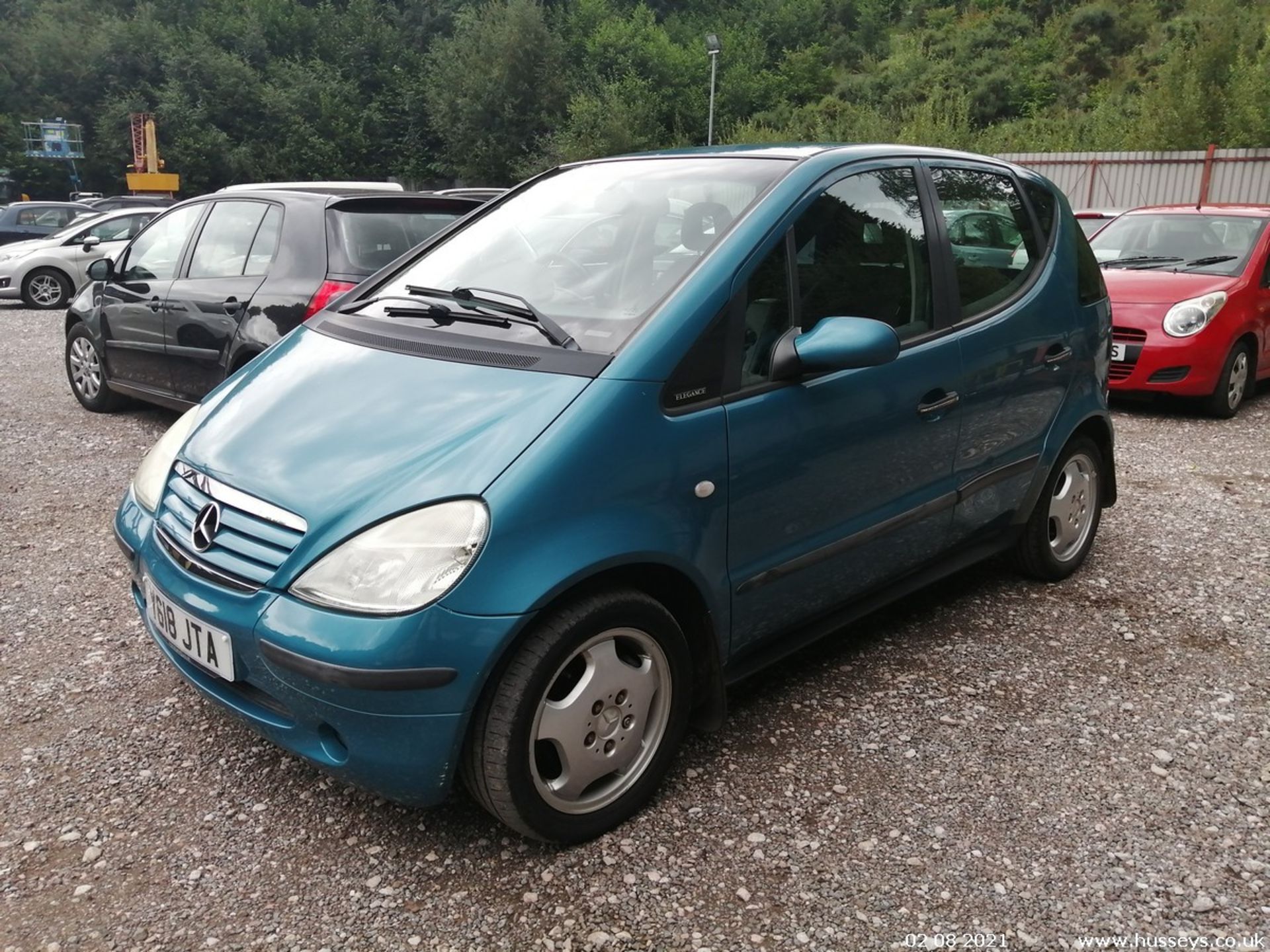 2001 MERCEDES A160 ELEGANCE AUTO - 1598cc 5dr Hatchback (Blue, 66k) - Image 3 of 11