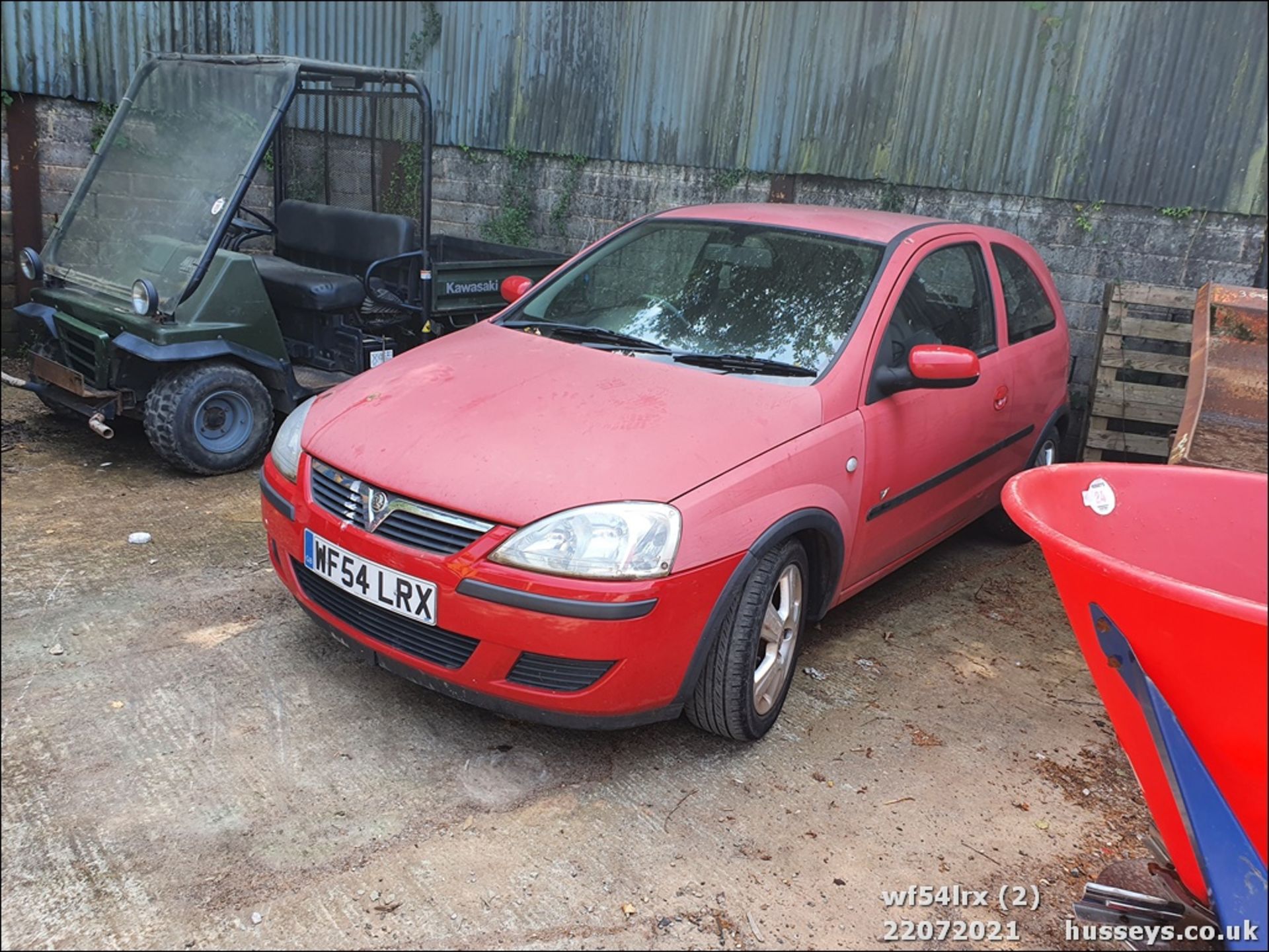 04/54 VAUXHALL CORSA ENERGY TWINPORT - 998cc 3dr Hatchback (Red, 61k) - Image 3 of 16